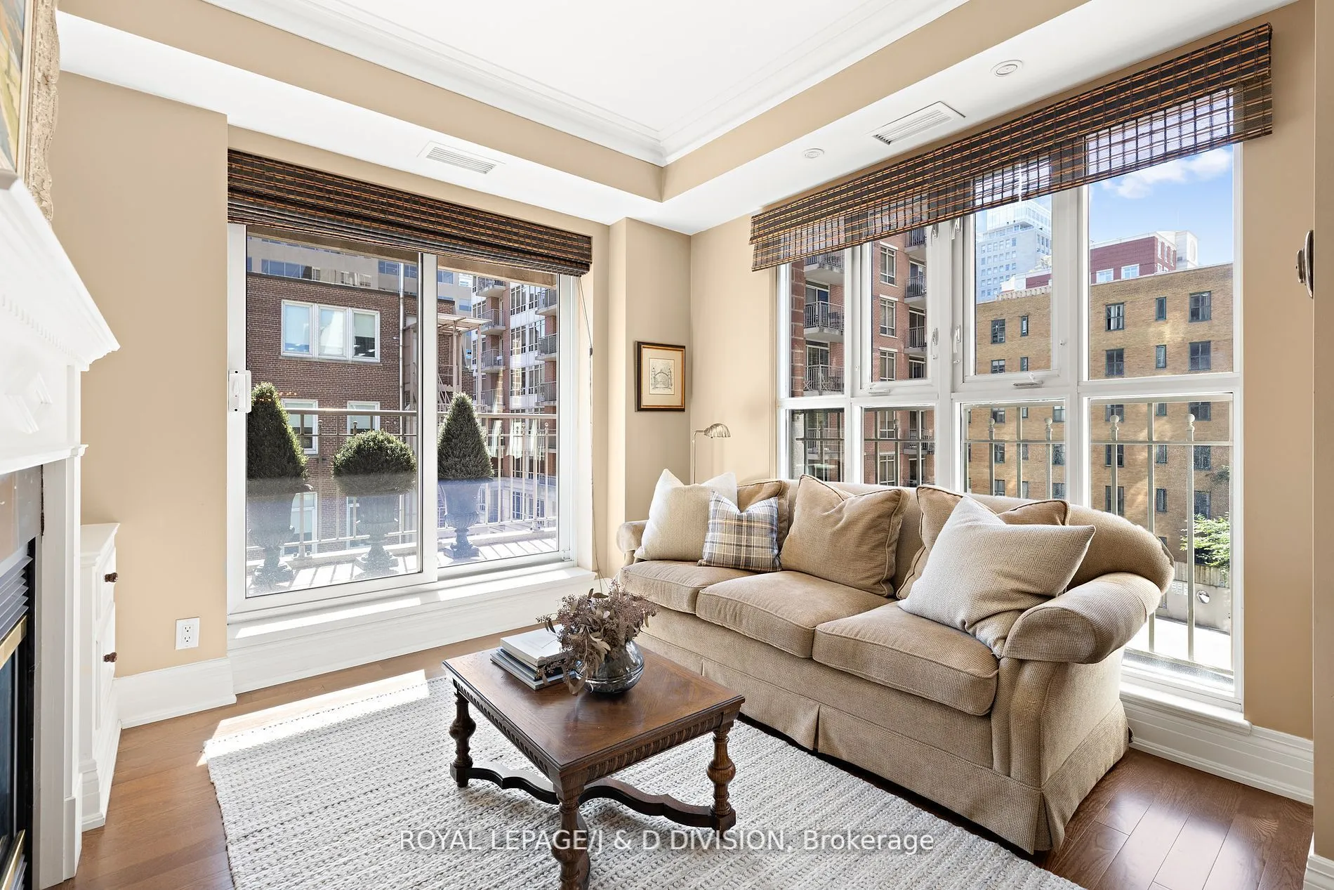 33 Delisle Avenue, #303