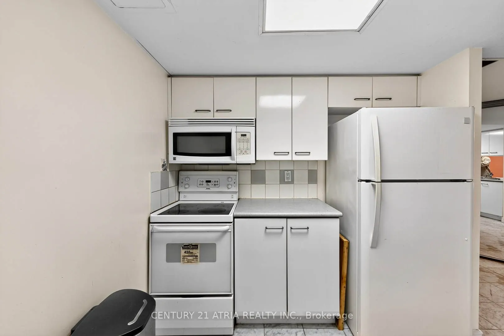 38 Elm Street, #2302