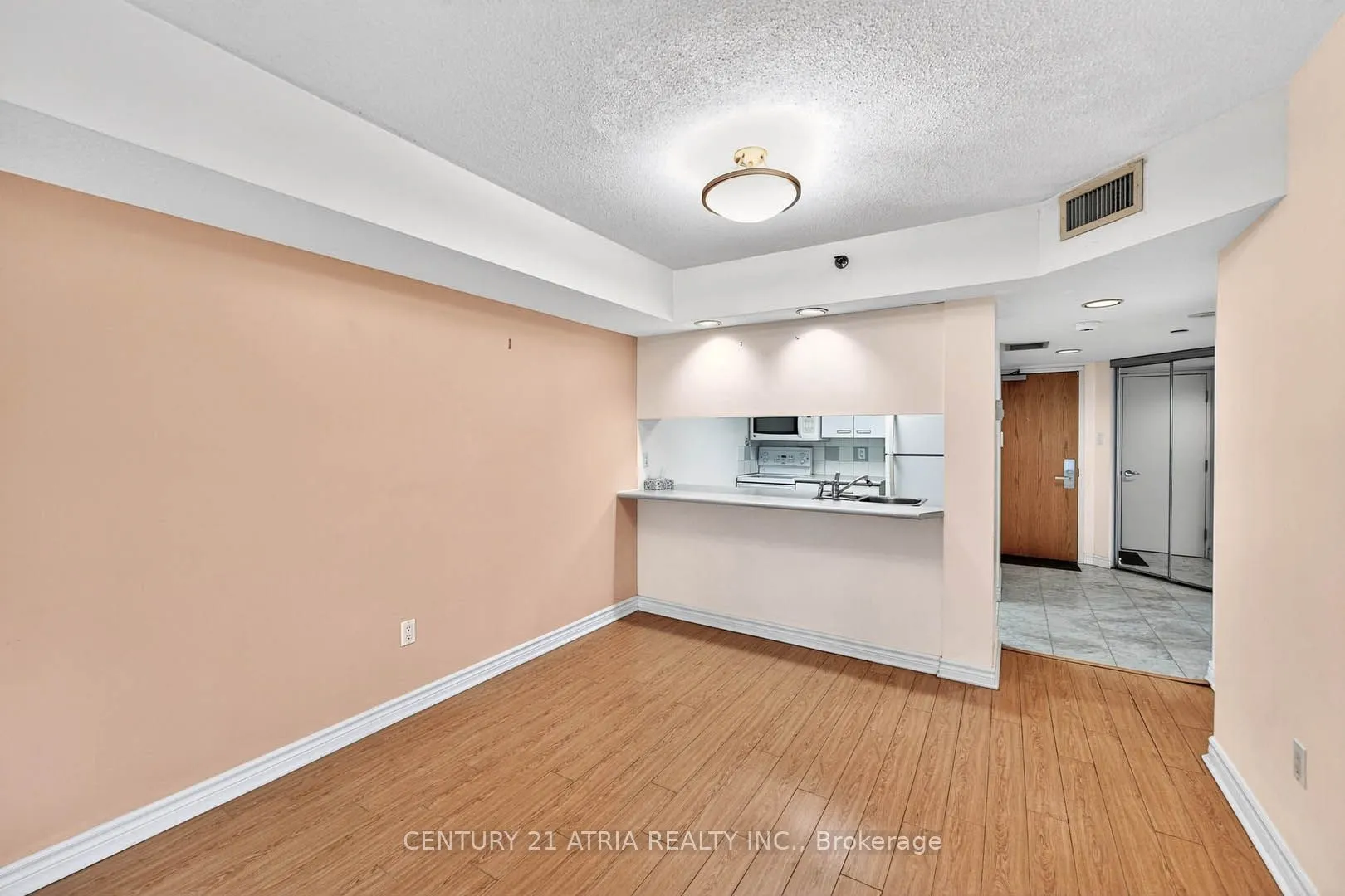 38 Elm Street, #2302