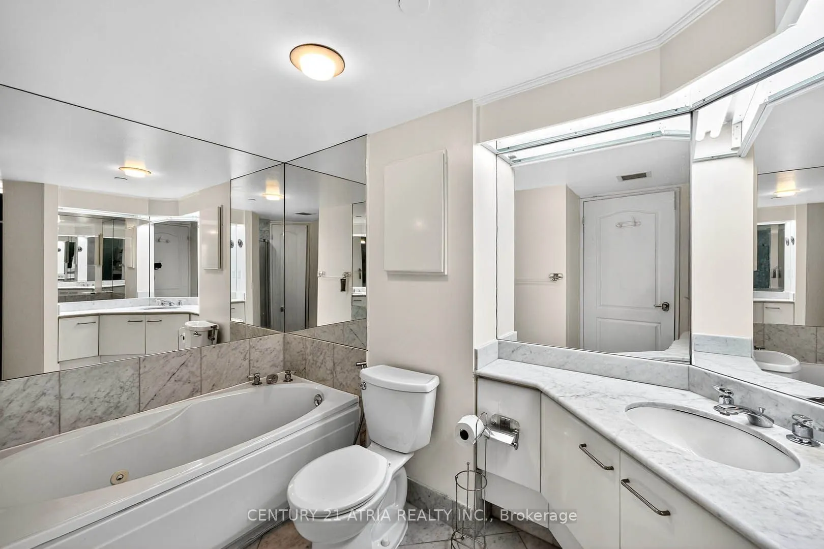 38 Elm Street, #2302