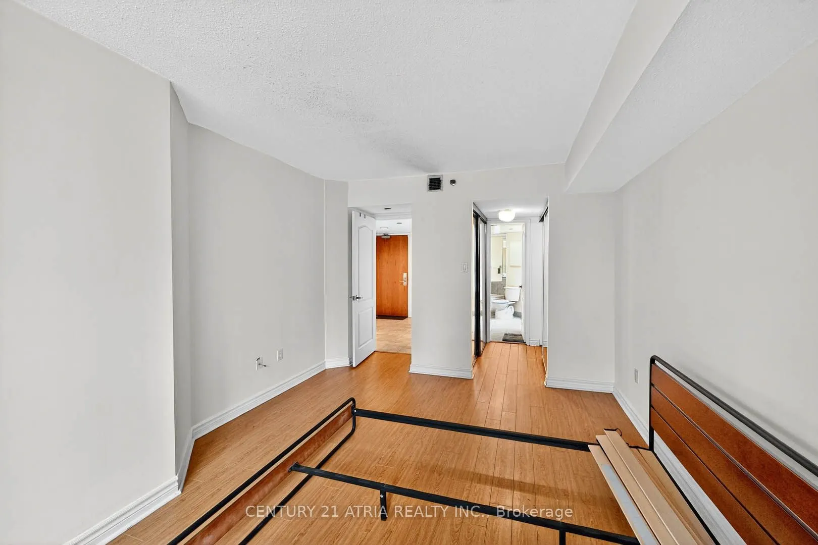 38 Elm Street, #2302