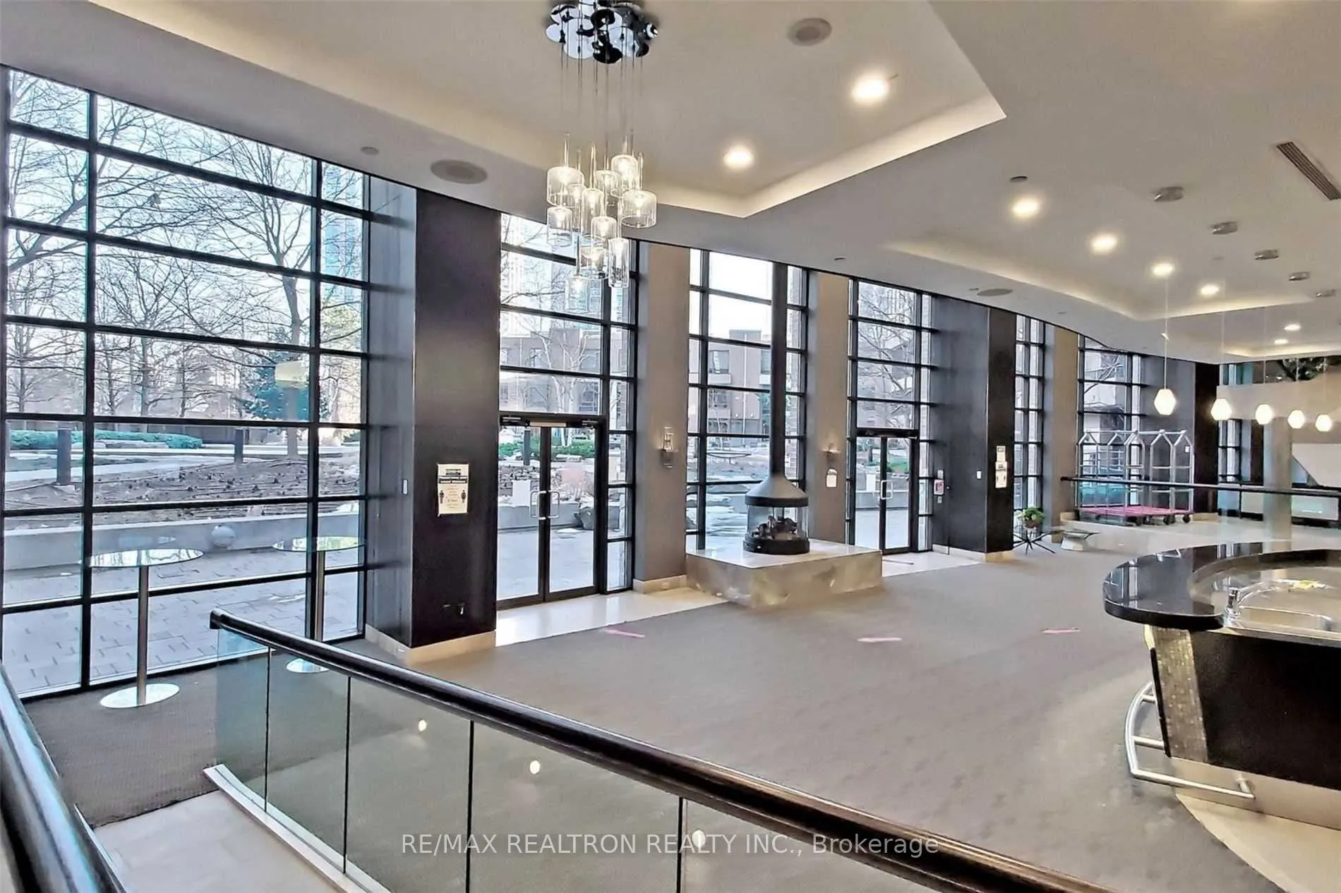 23 Sheppard Avenue E, #807