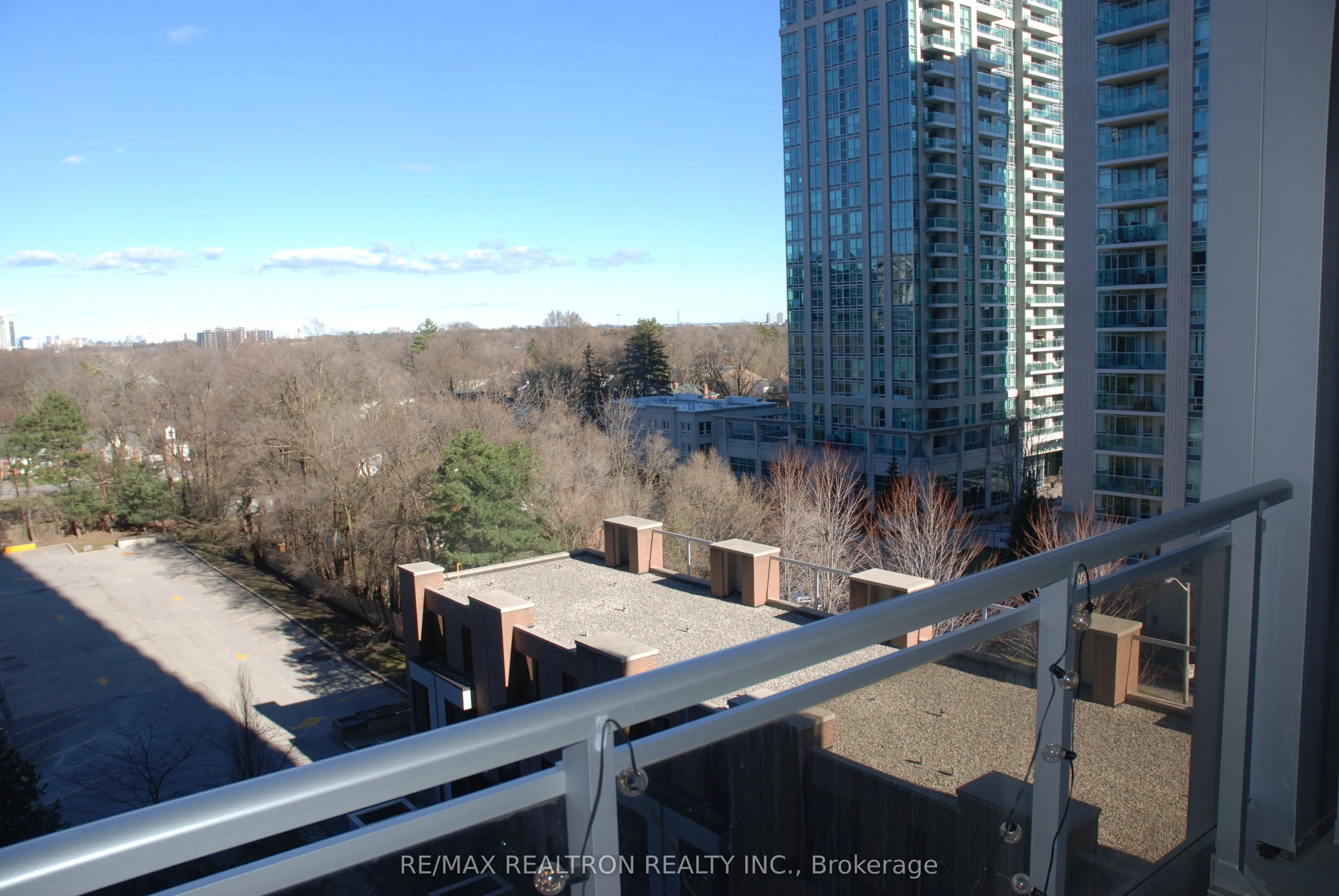 23 Sheppard Avenue E, #807