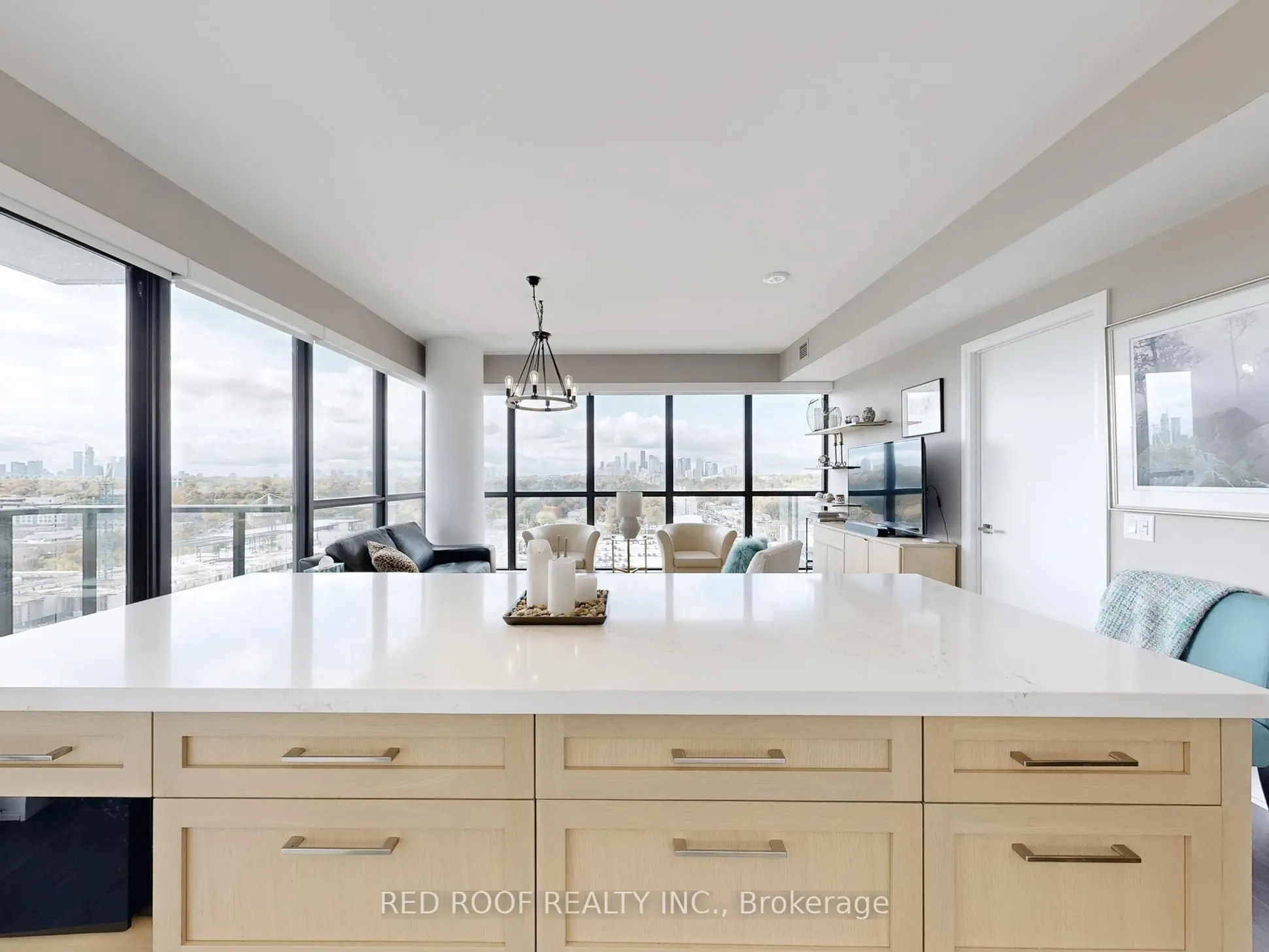 33 Frederick Todd Way, #1401