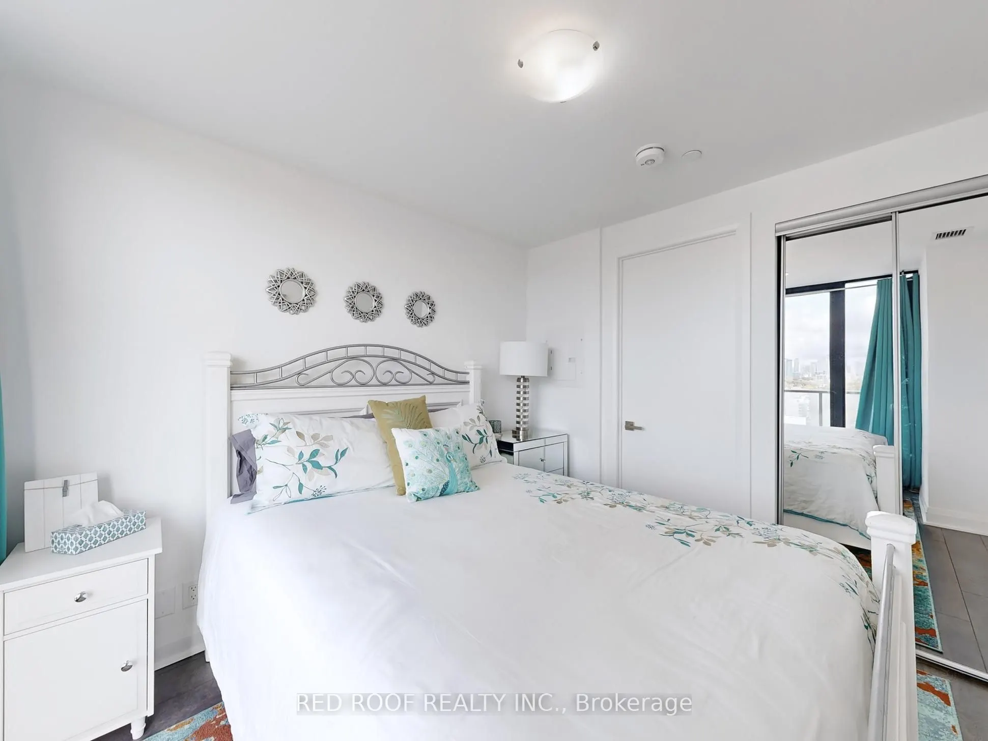 33 Frederick Todd Way, #1401