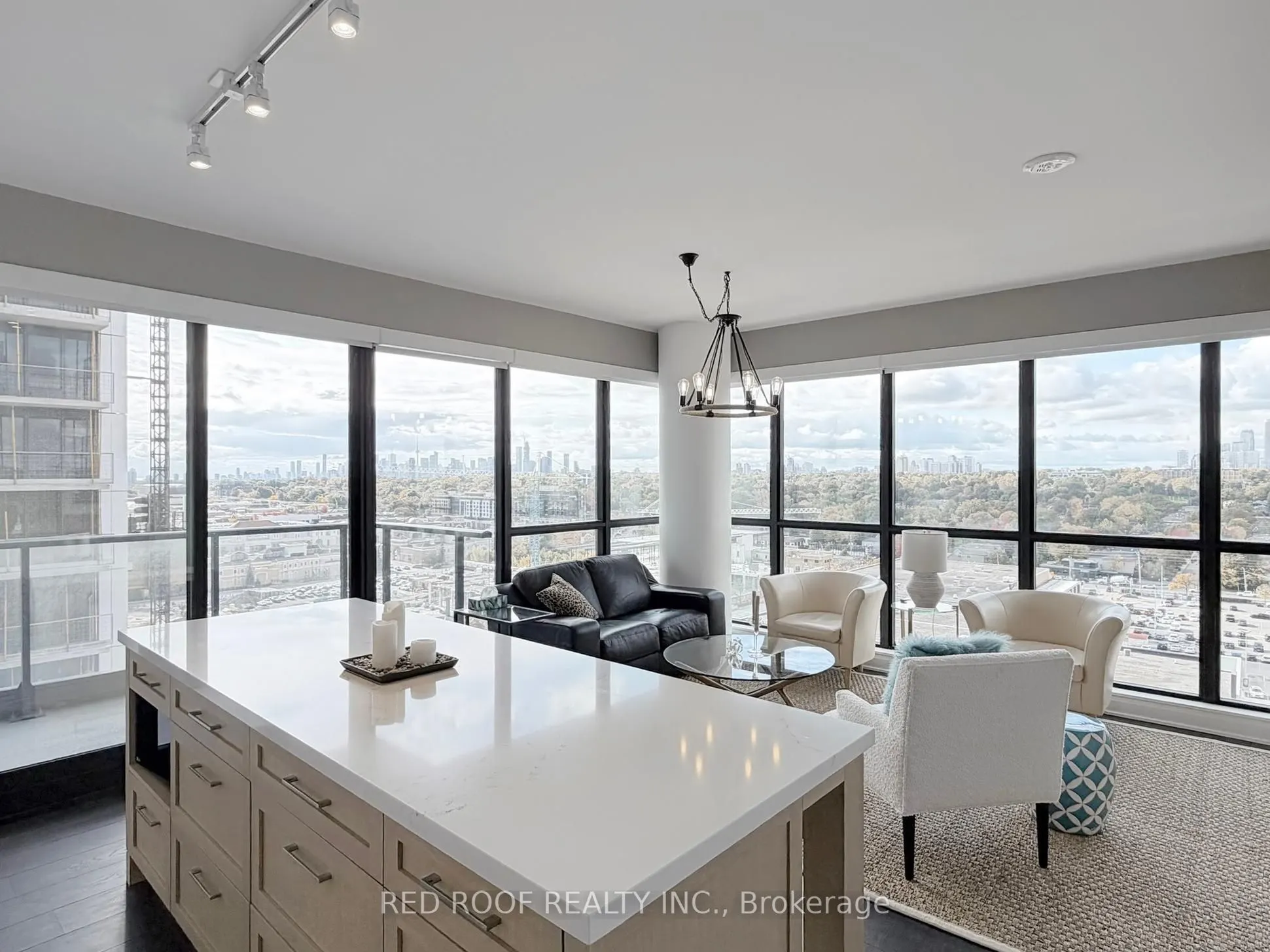 33 Frederick Todd Way, #1401