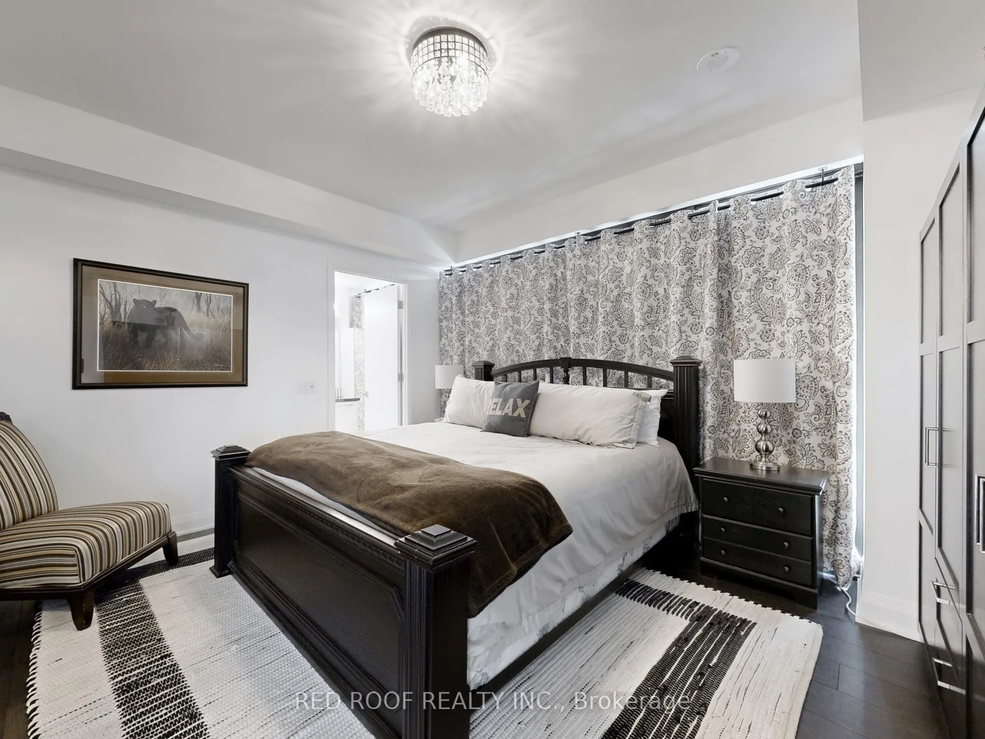 33 Frederick Todd Way, #1401