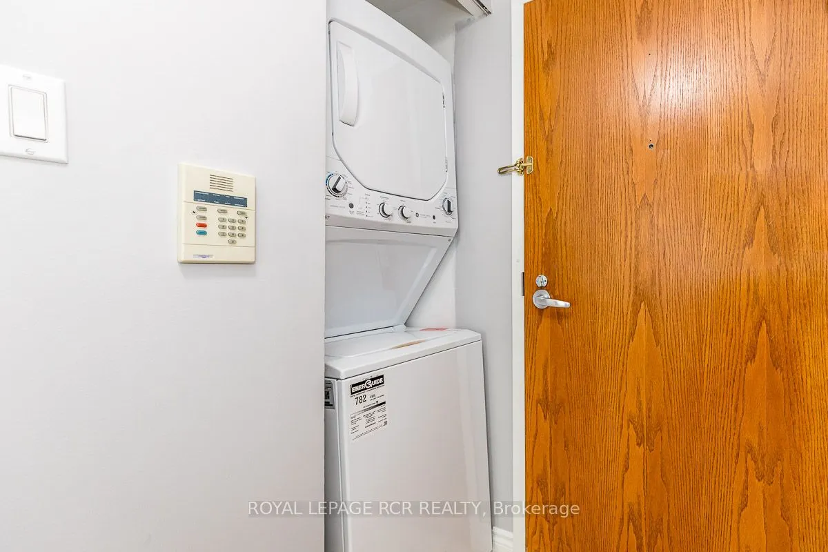 23 Lorraine Drive, #2012