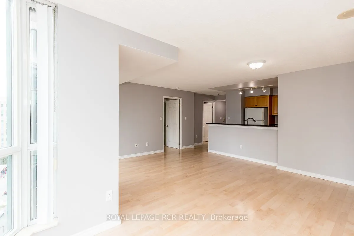 23 Lorraine Drive, #2012