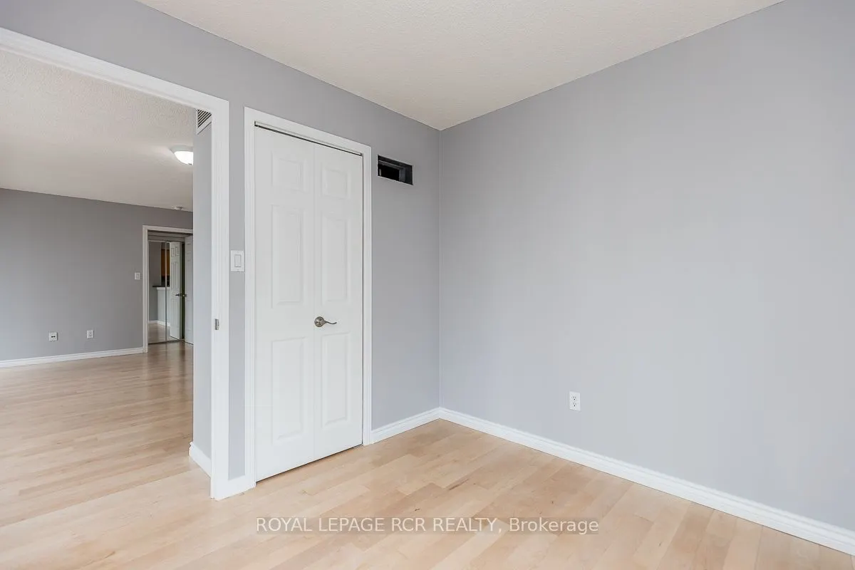 23 Lorraine Drive, #2012