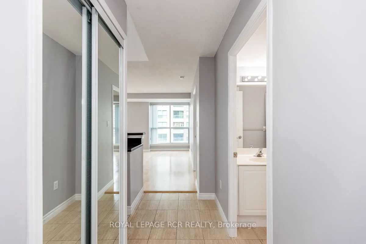 23 Lorraine Drive, #2012