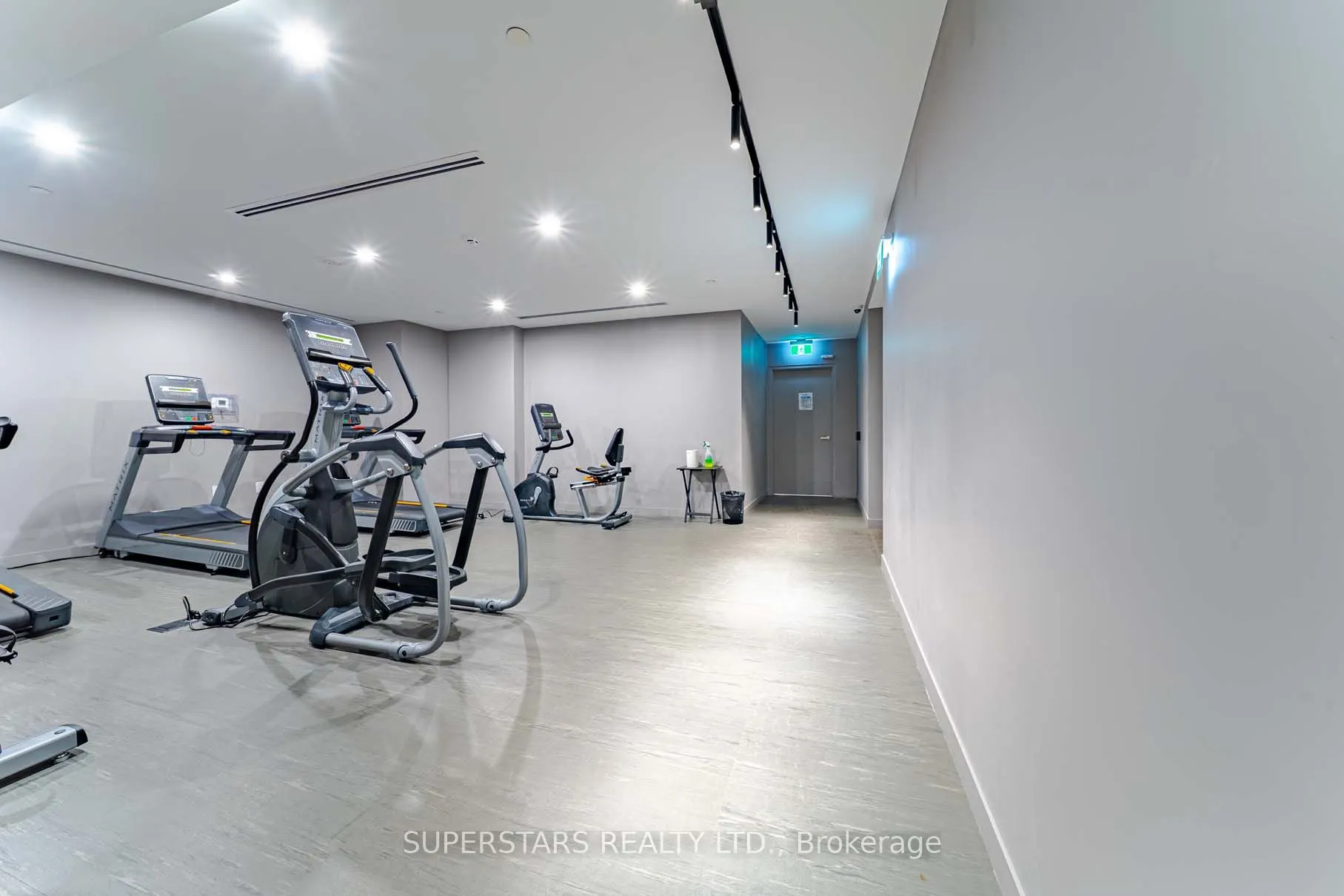 195 McCaul Street, #717