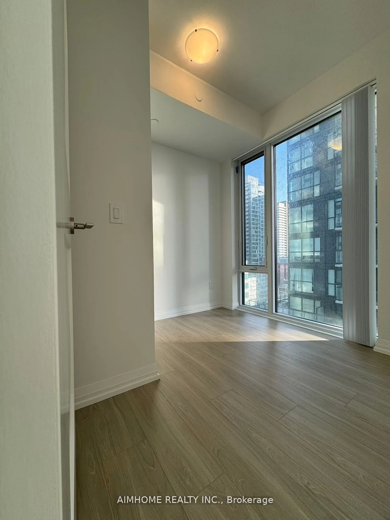 8 Widmer Street, #2903