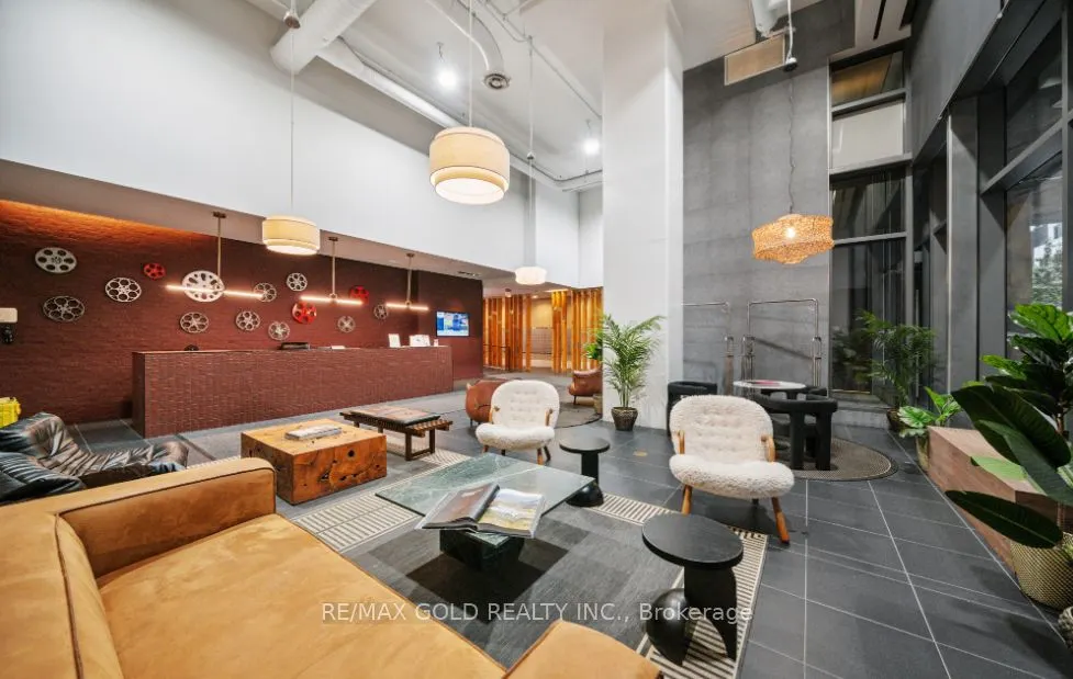 21 Widmer Street, #4202