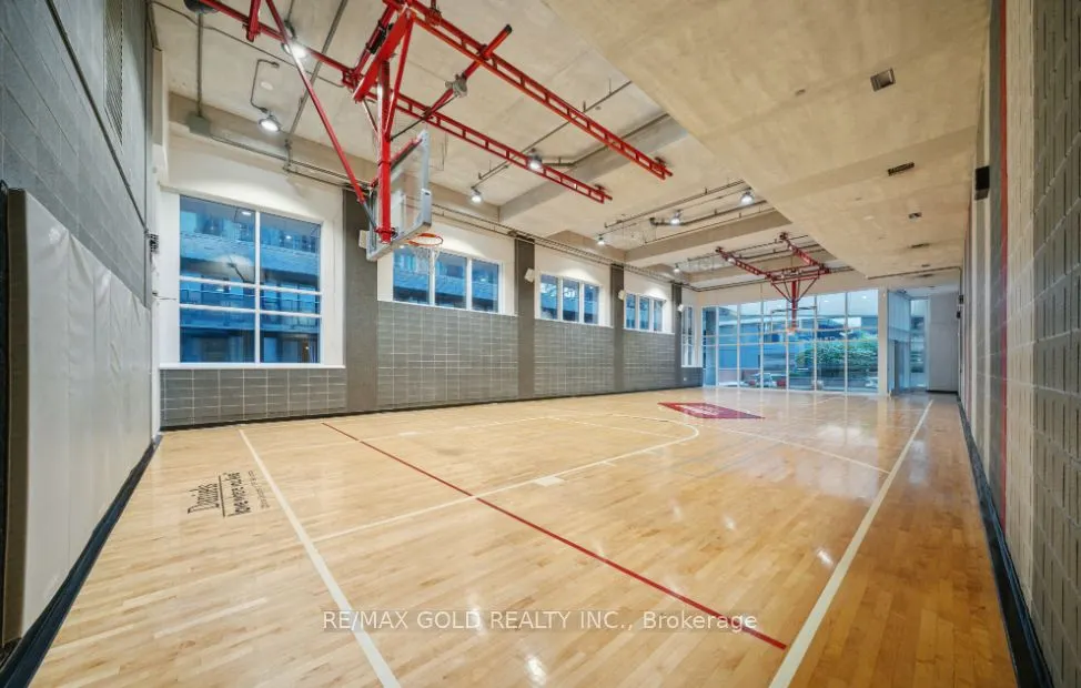 21 Widmer Street, #4202