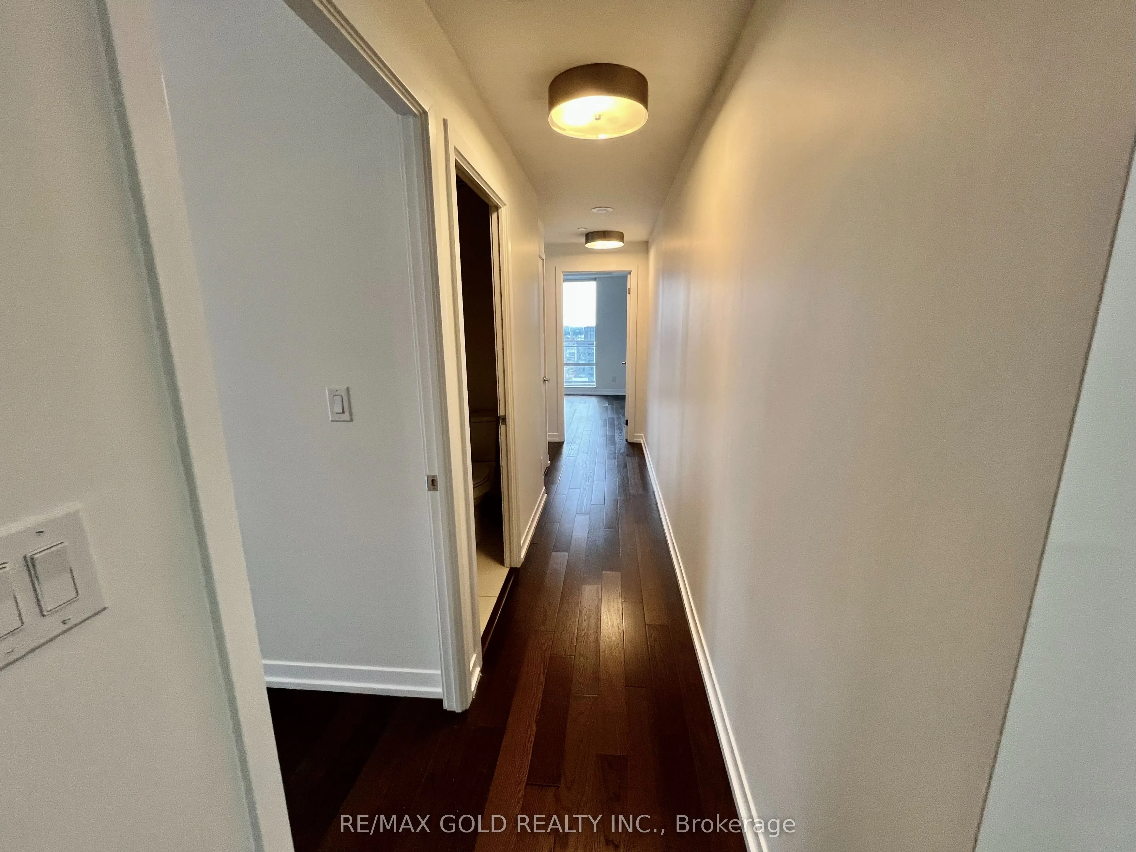 21 Widmer Street, #4202