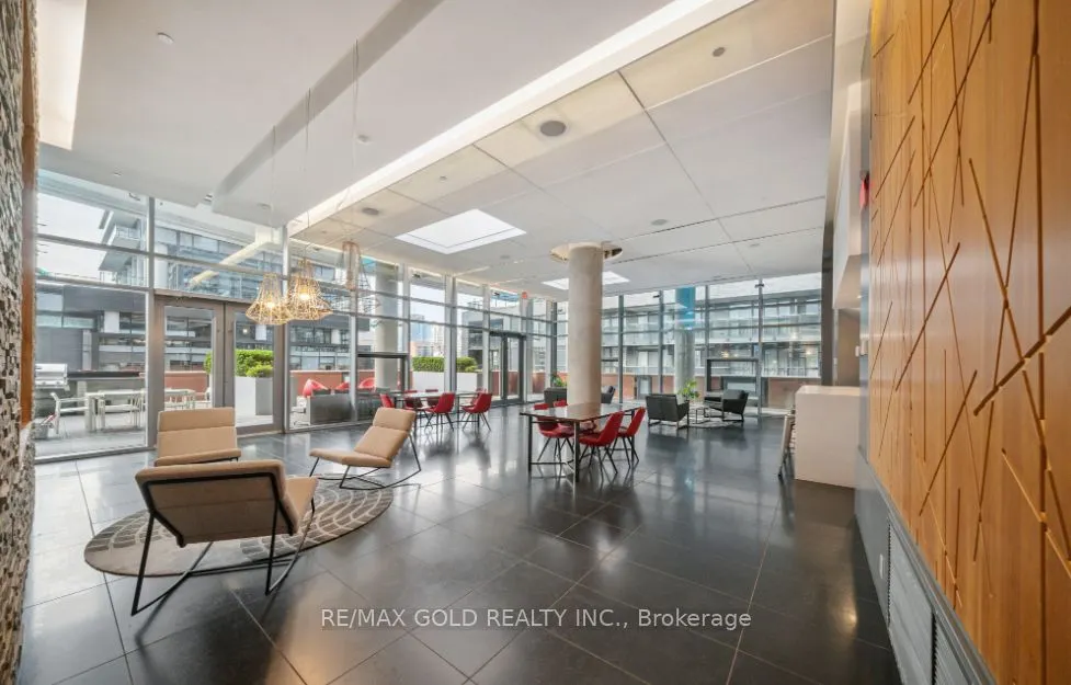 21 Widmer Street, #4202