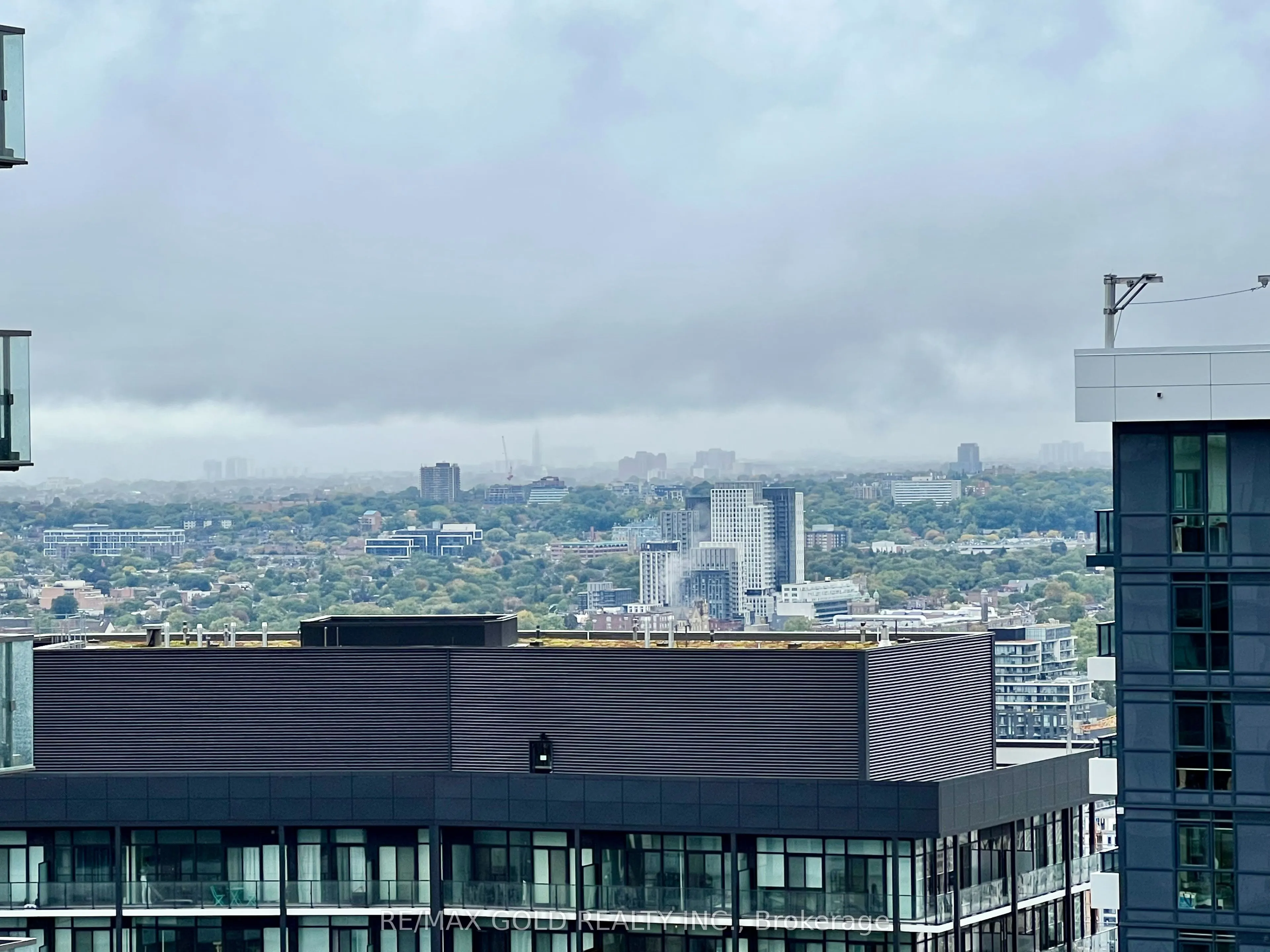 21 Widmer Street, #4202