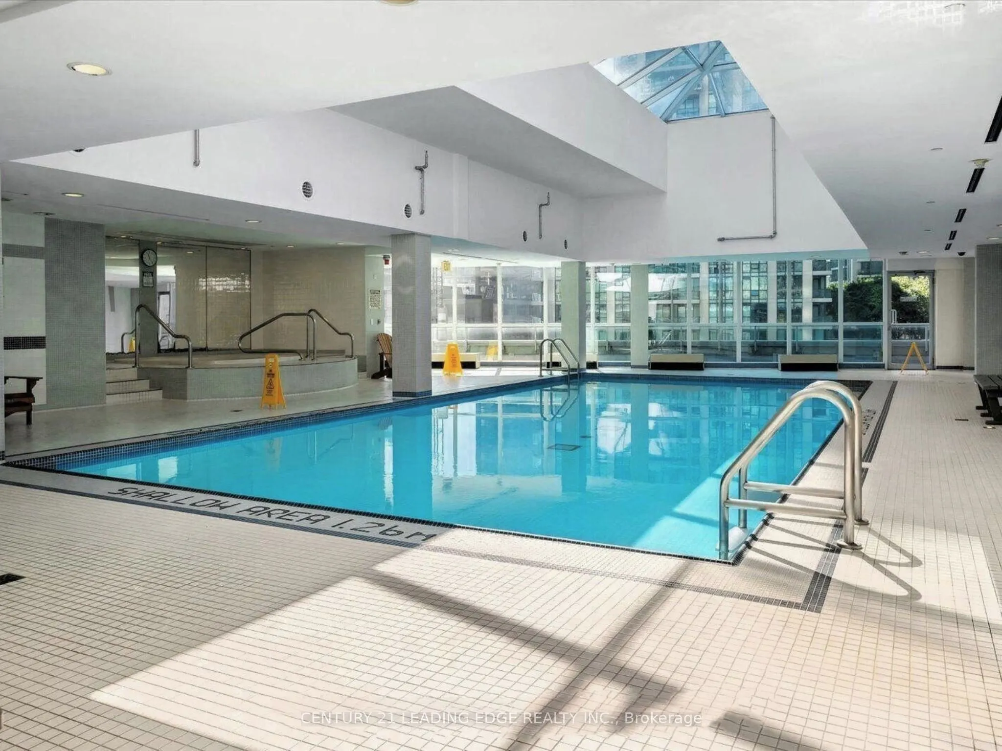 18 Yonge Street, #2212