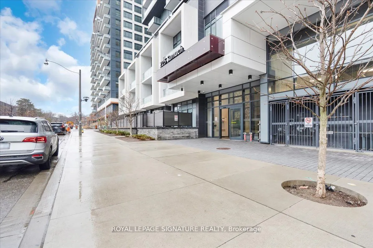 225 Sumach Street, #2509