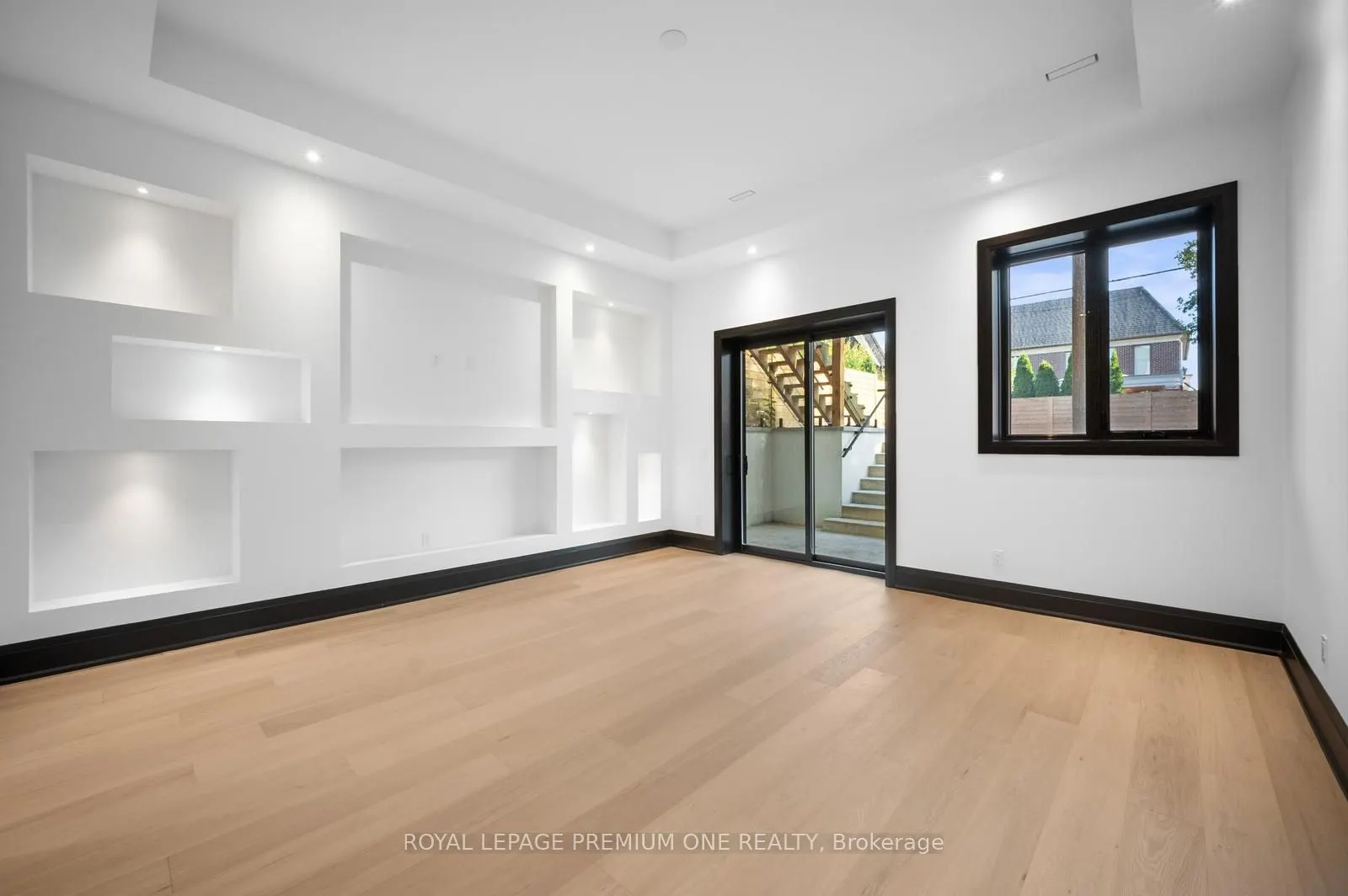 681 Glencairn Avenue