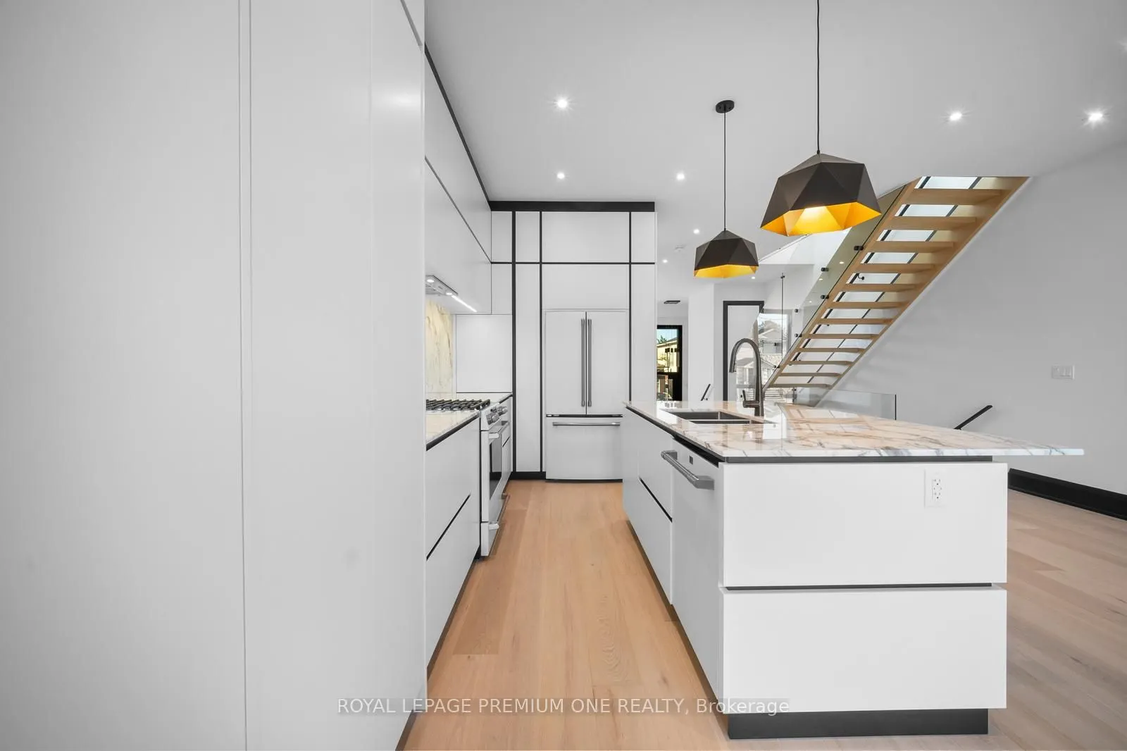 681 Glencairn Avenue