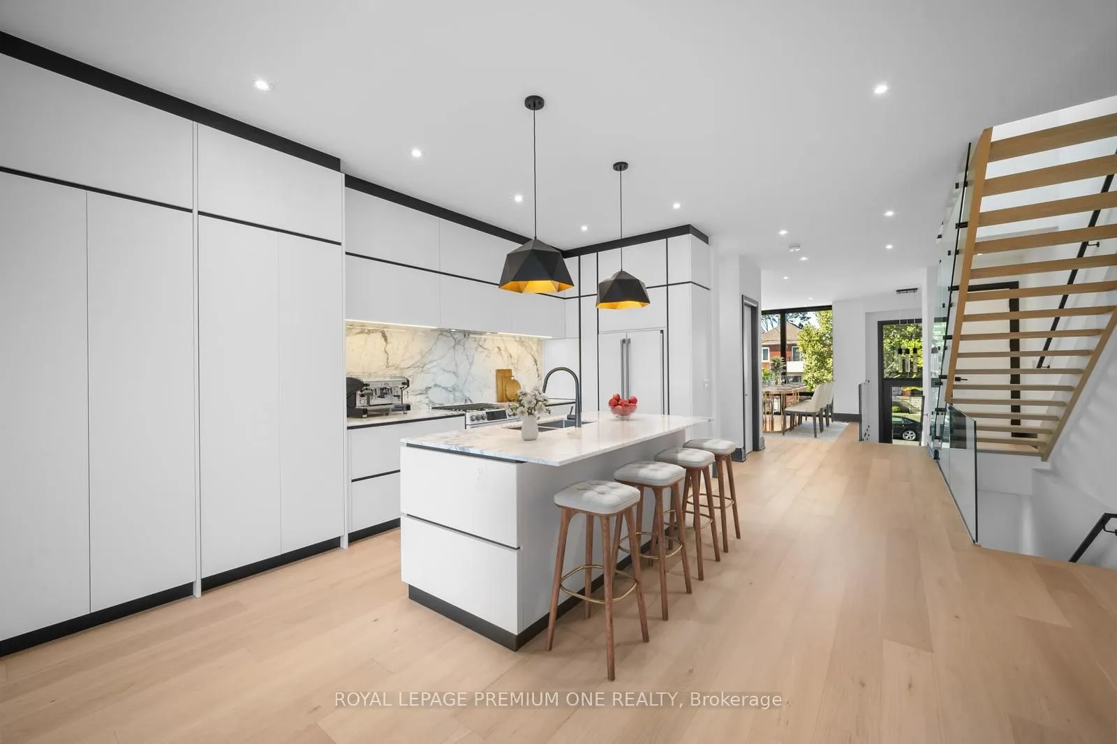 681 Glencairn Avenue