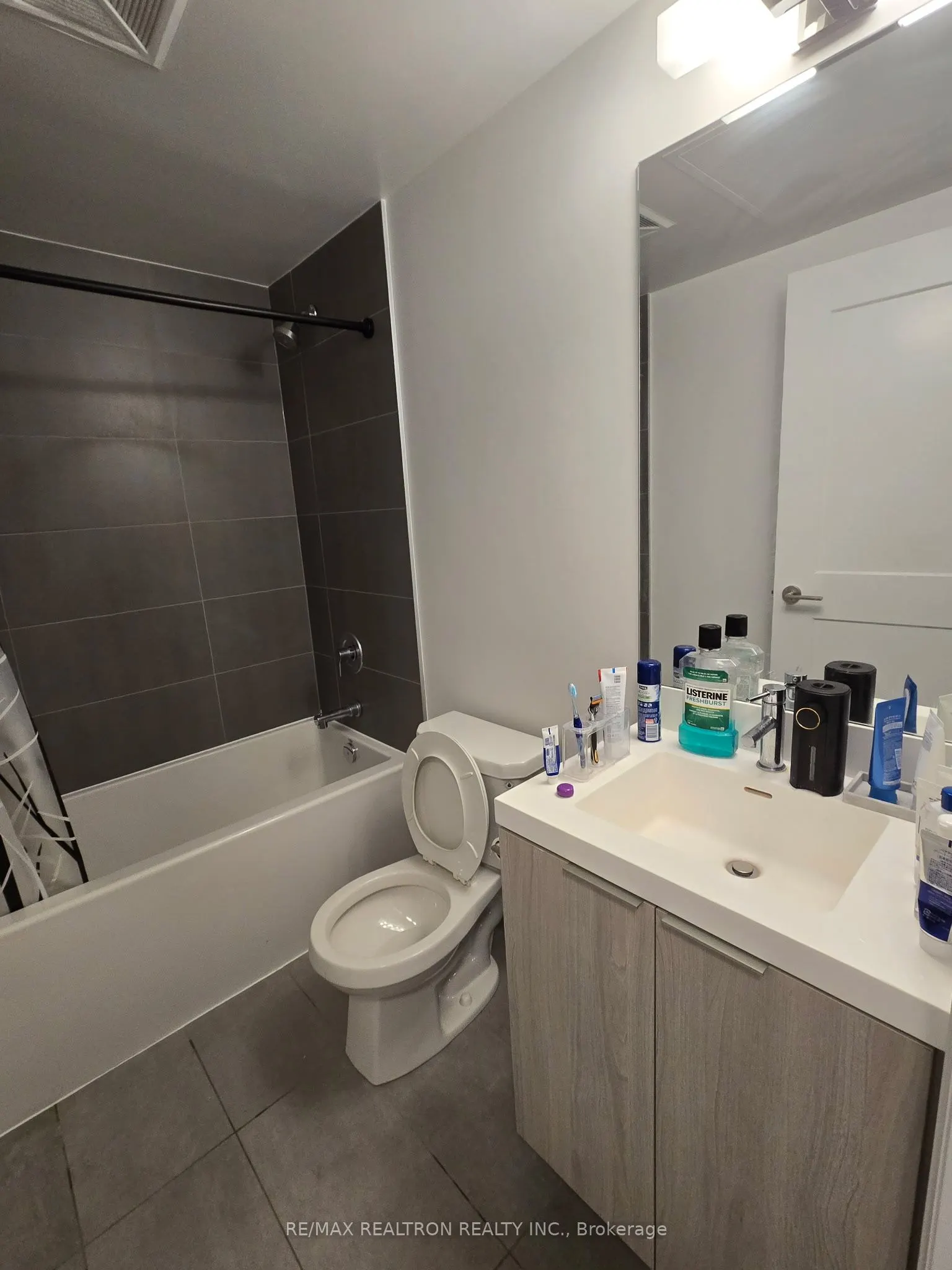 8 Widmer Street, #4508