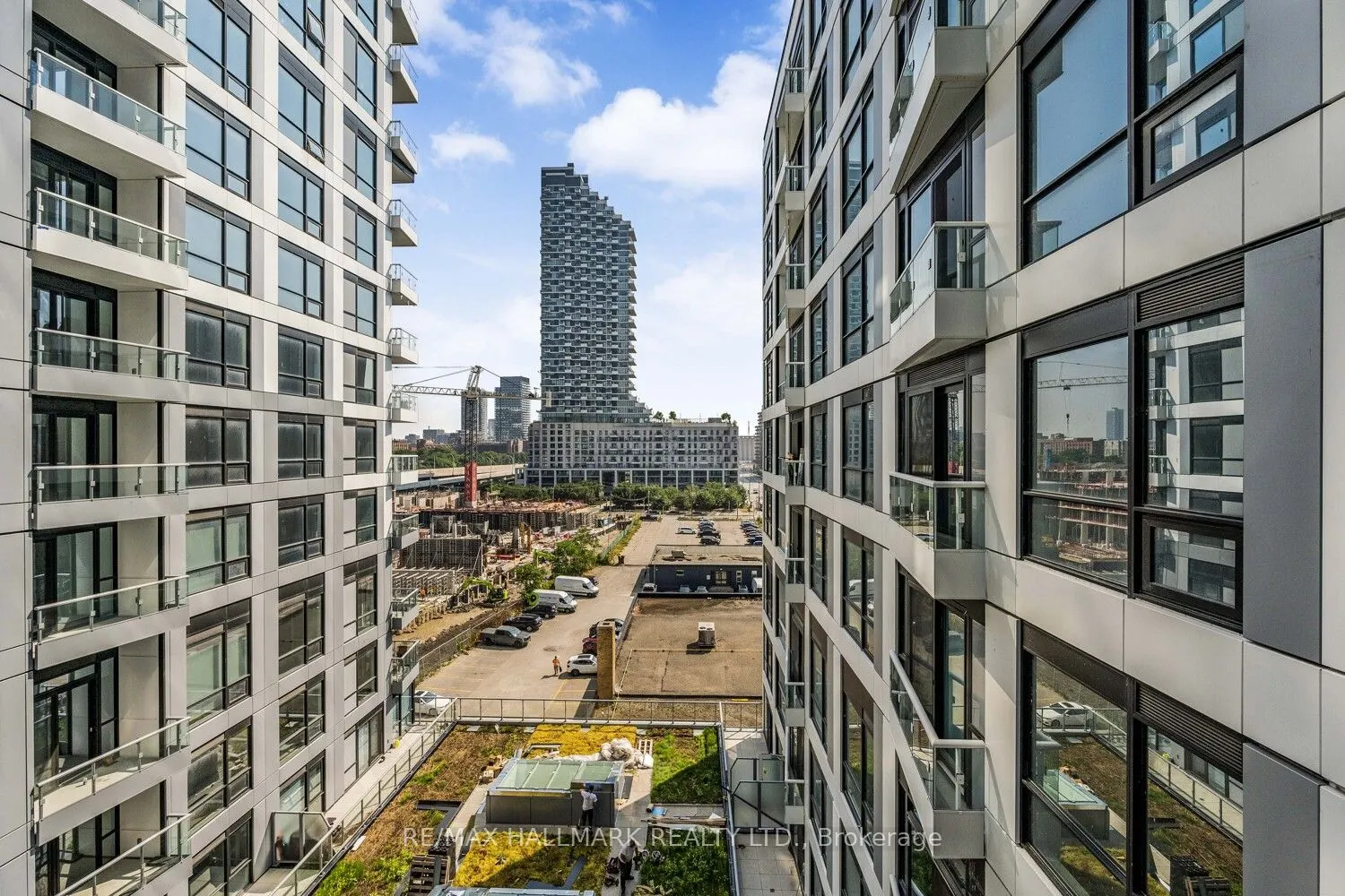 15 Richardson Street, #713