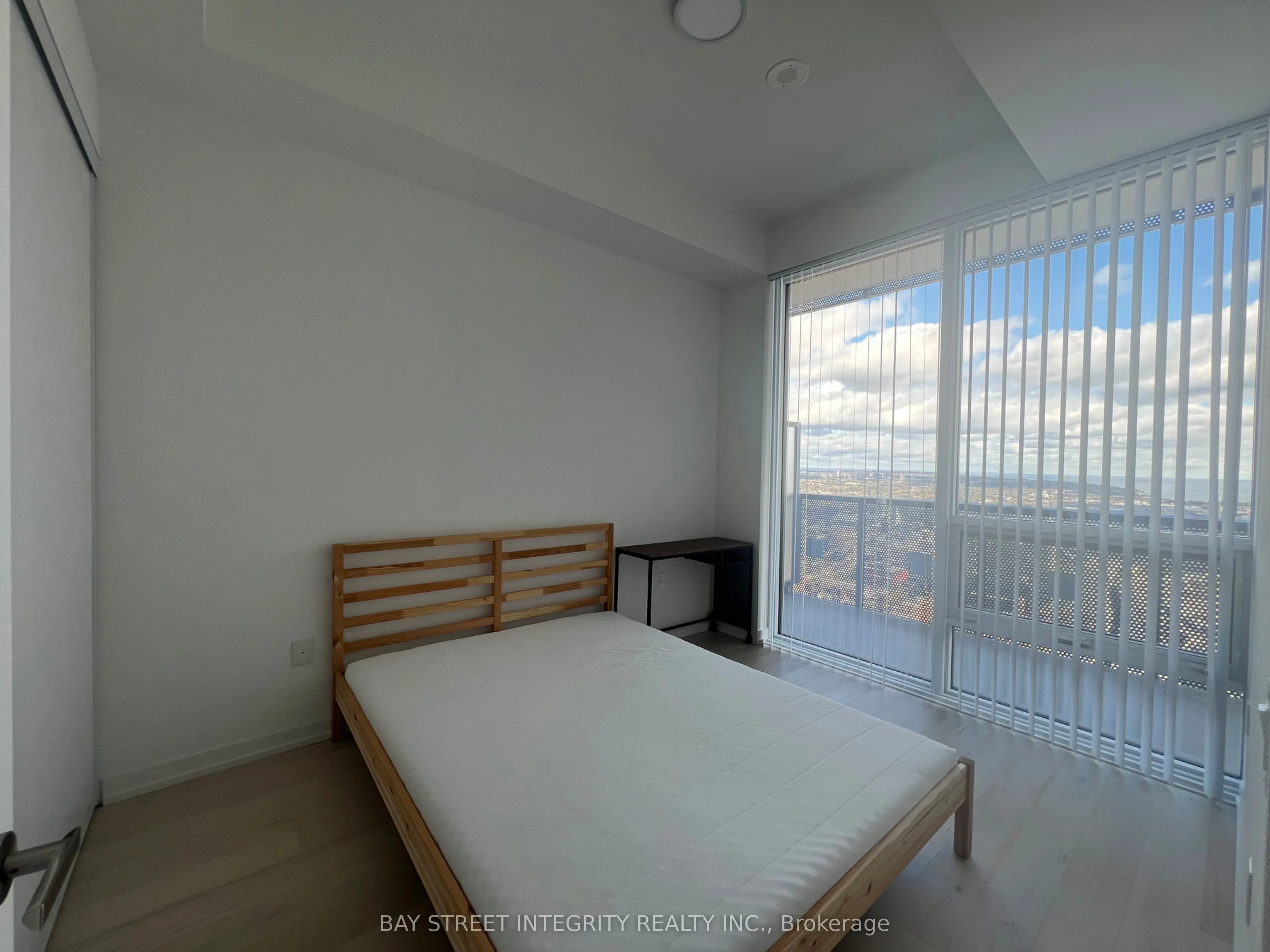 55 Cooper Street, #206