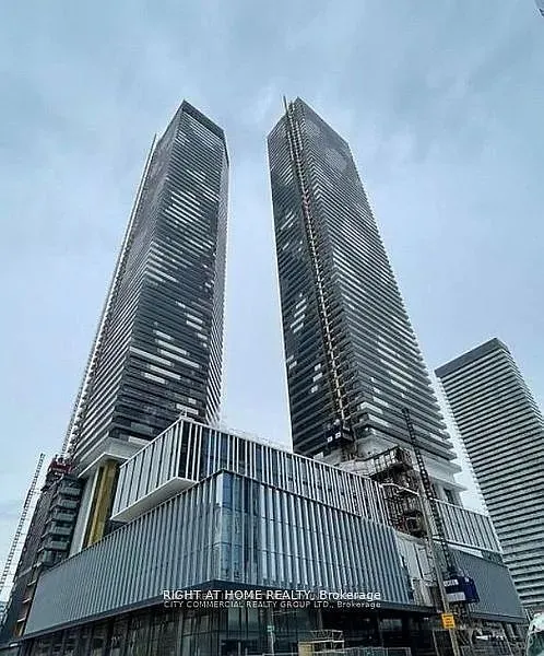 55 Cooper Street, #206