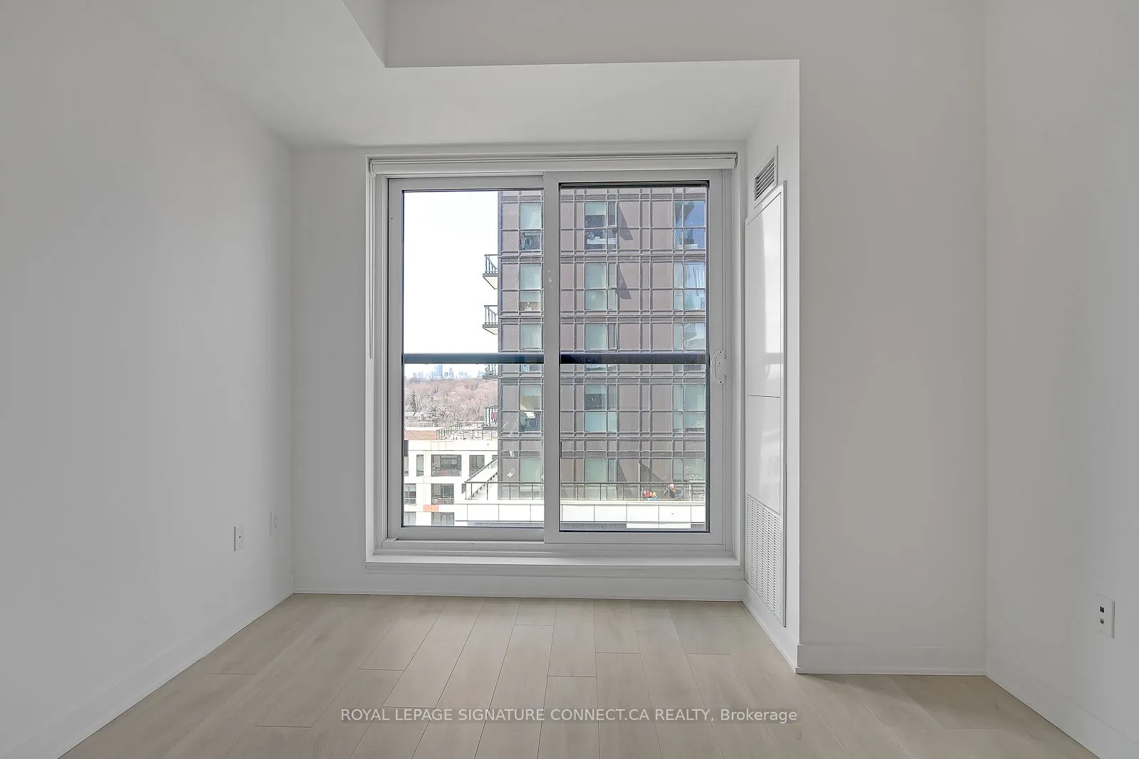 130 River Street, #909