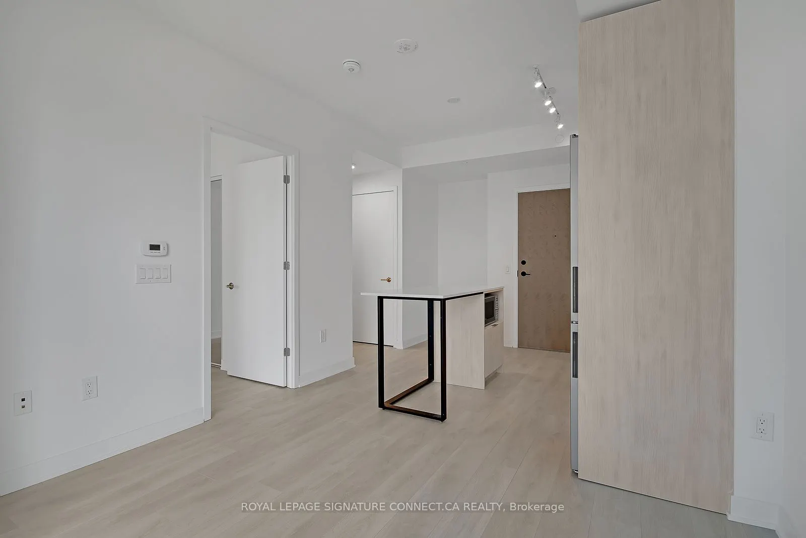 130 River Street, #909