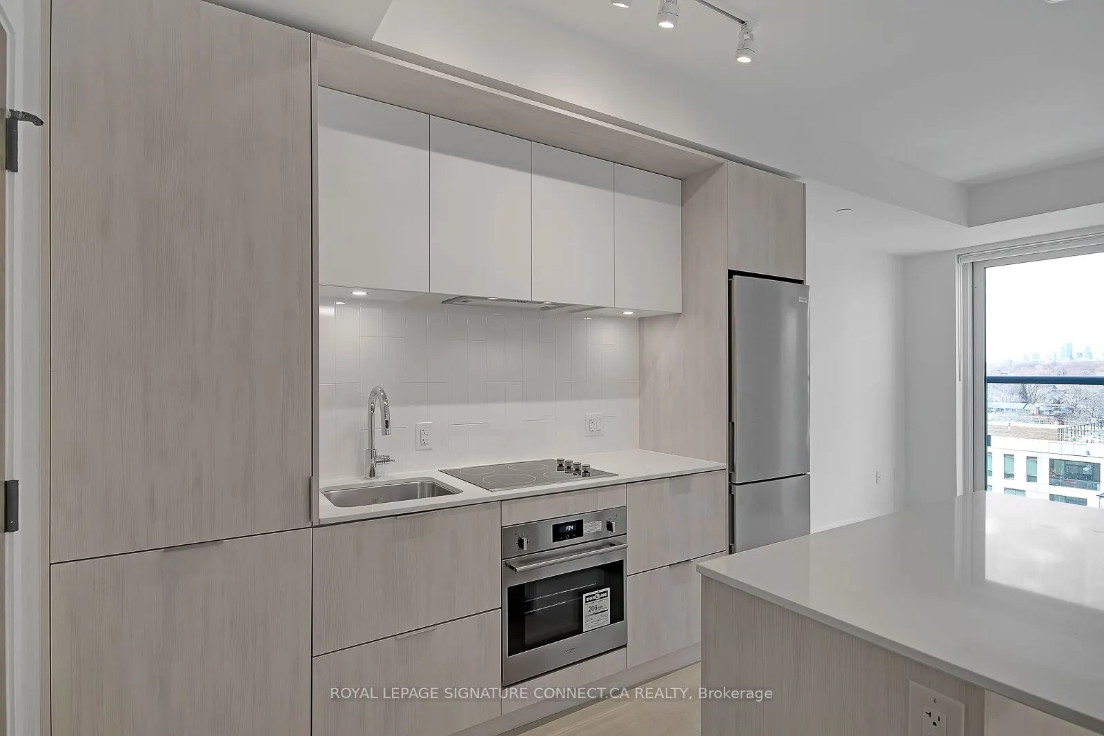 130 River Street, #909