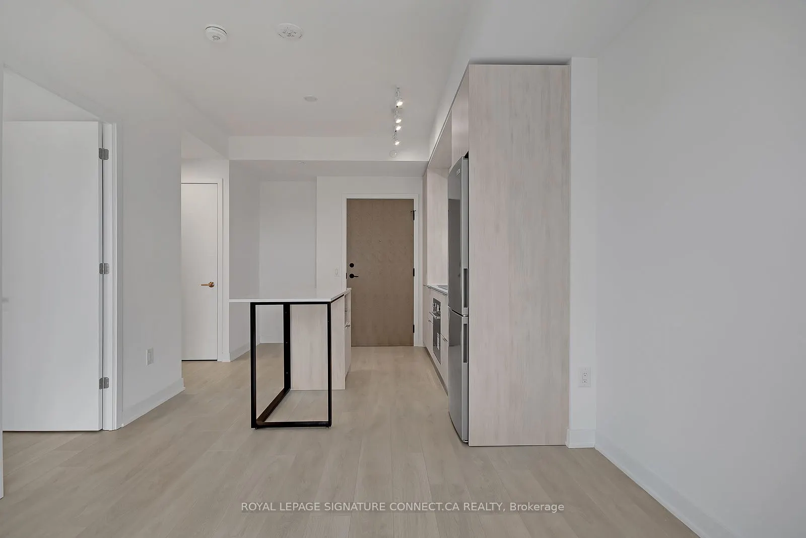 130 River Street, #909