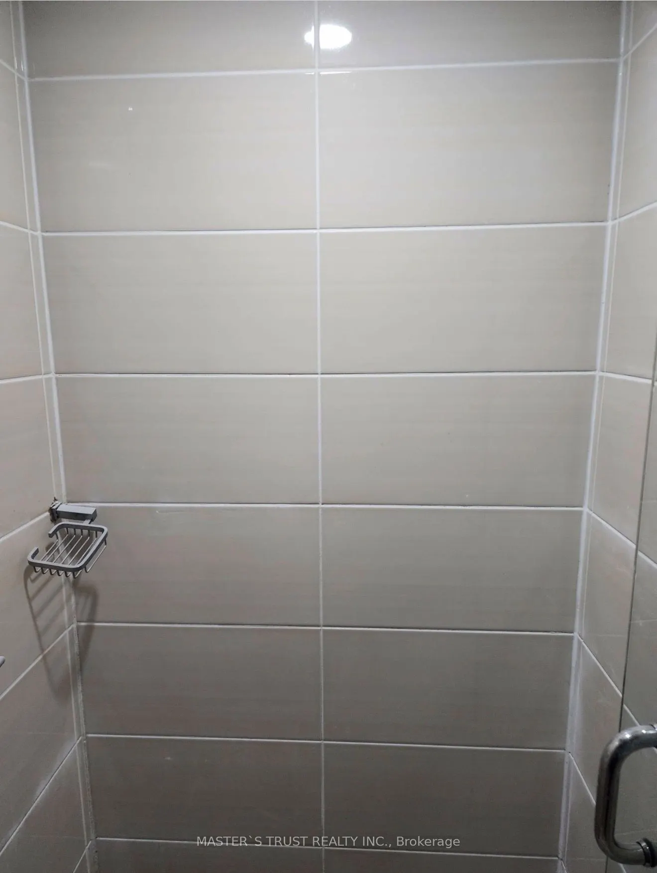 560 Front Street W, #808