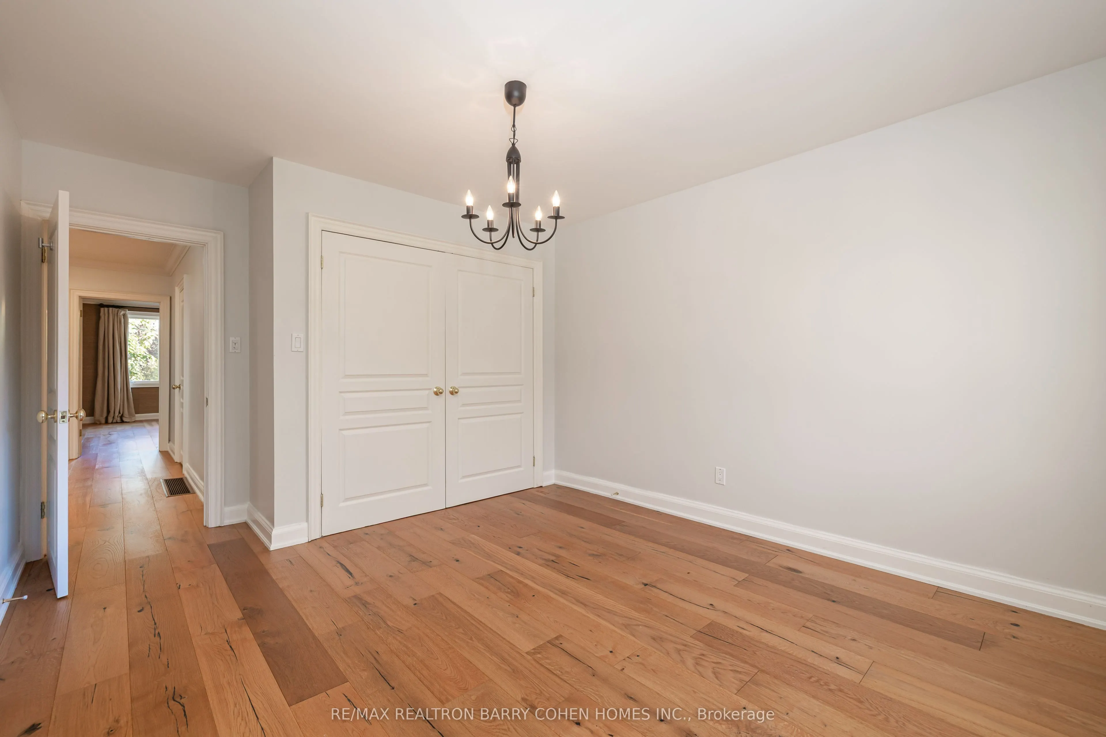 29 Glen Rush Boulevard