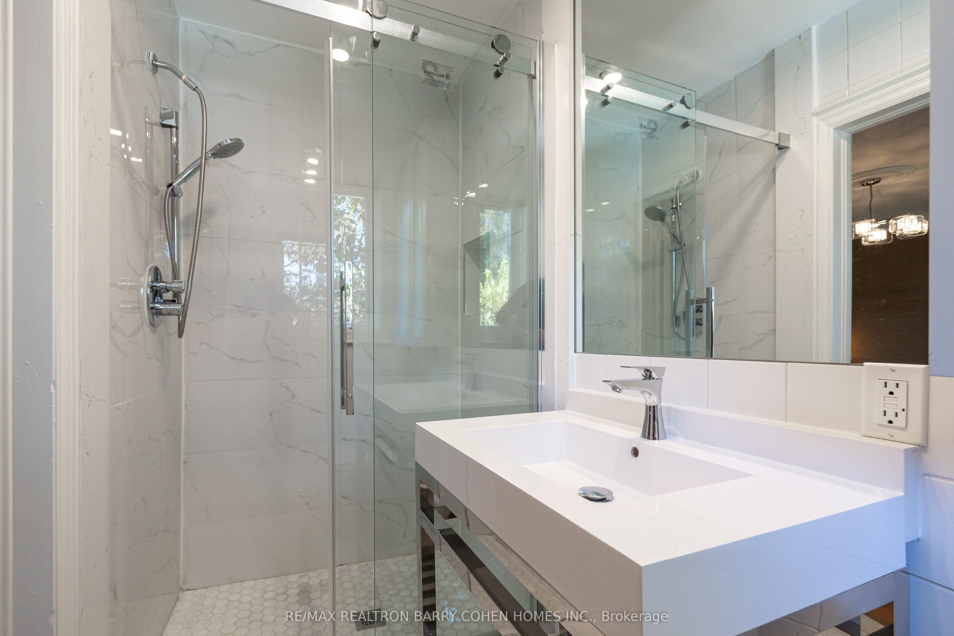 29 Glen Rush Boulevard