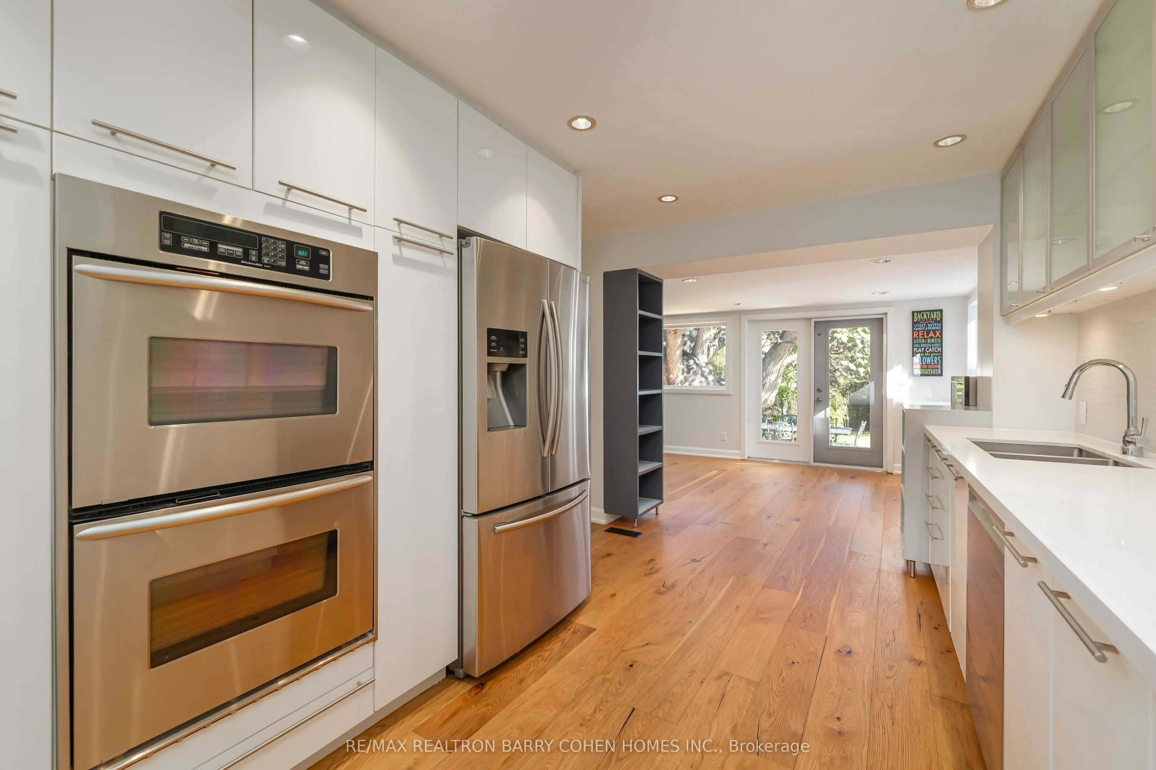 29 Glen Rush Boulevard