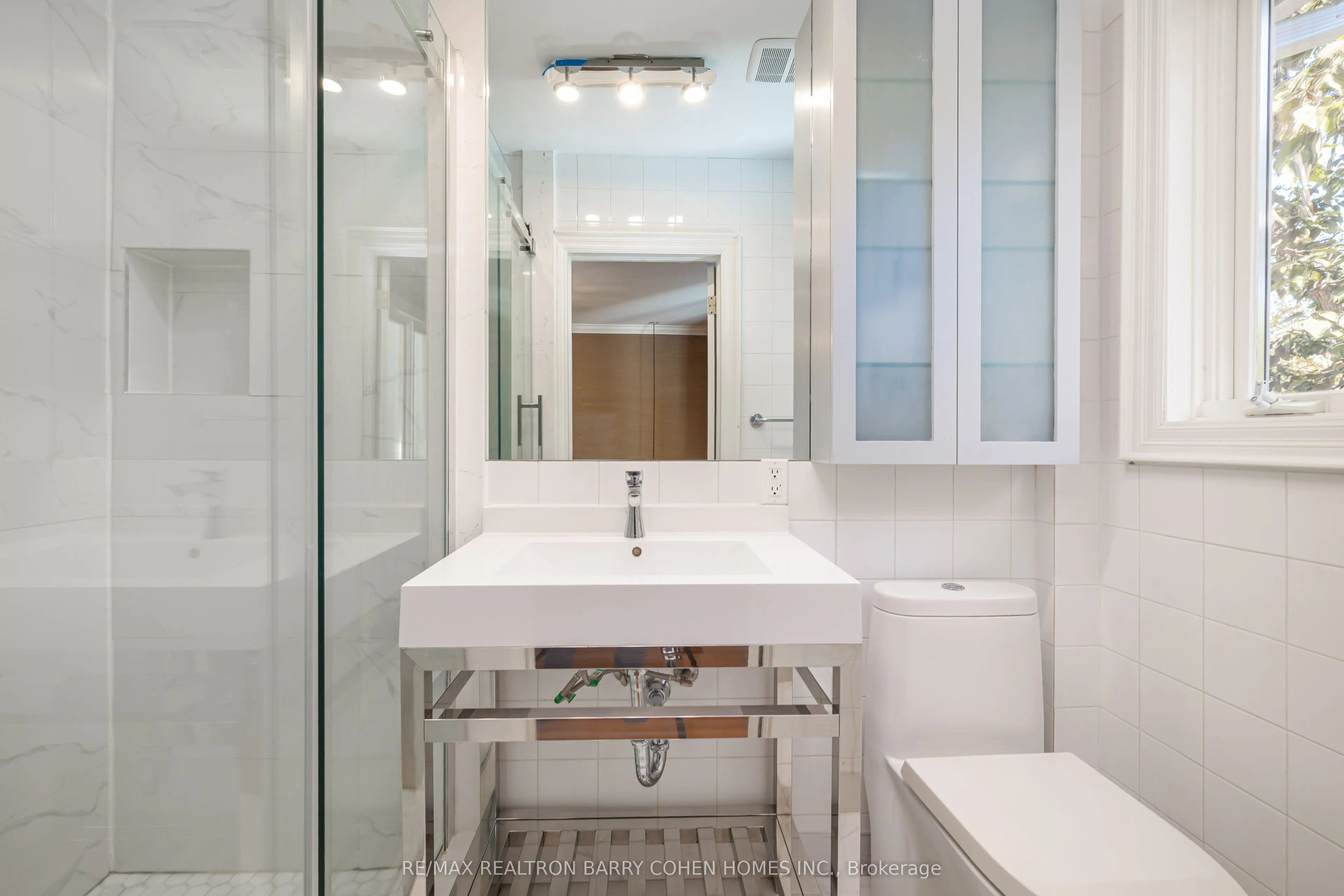 29 Glen Rush Boulevard