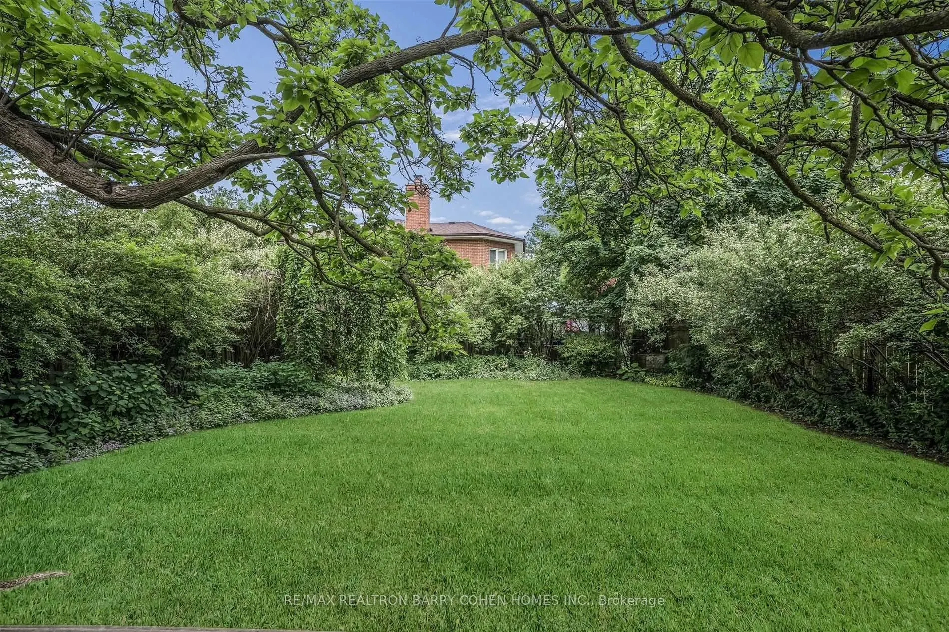 29 Glen Rush Boulevard