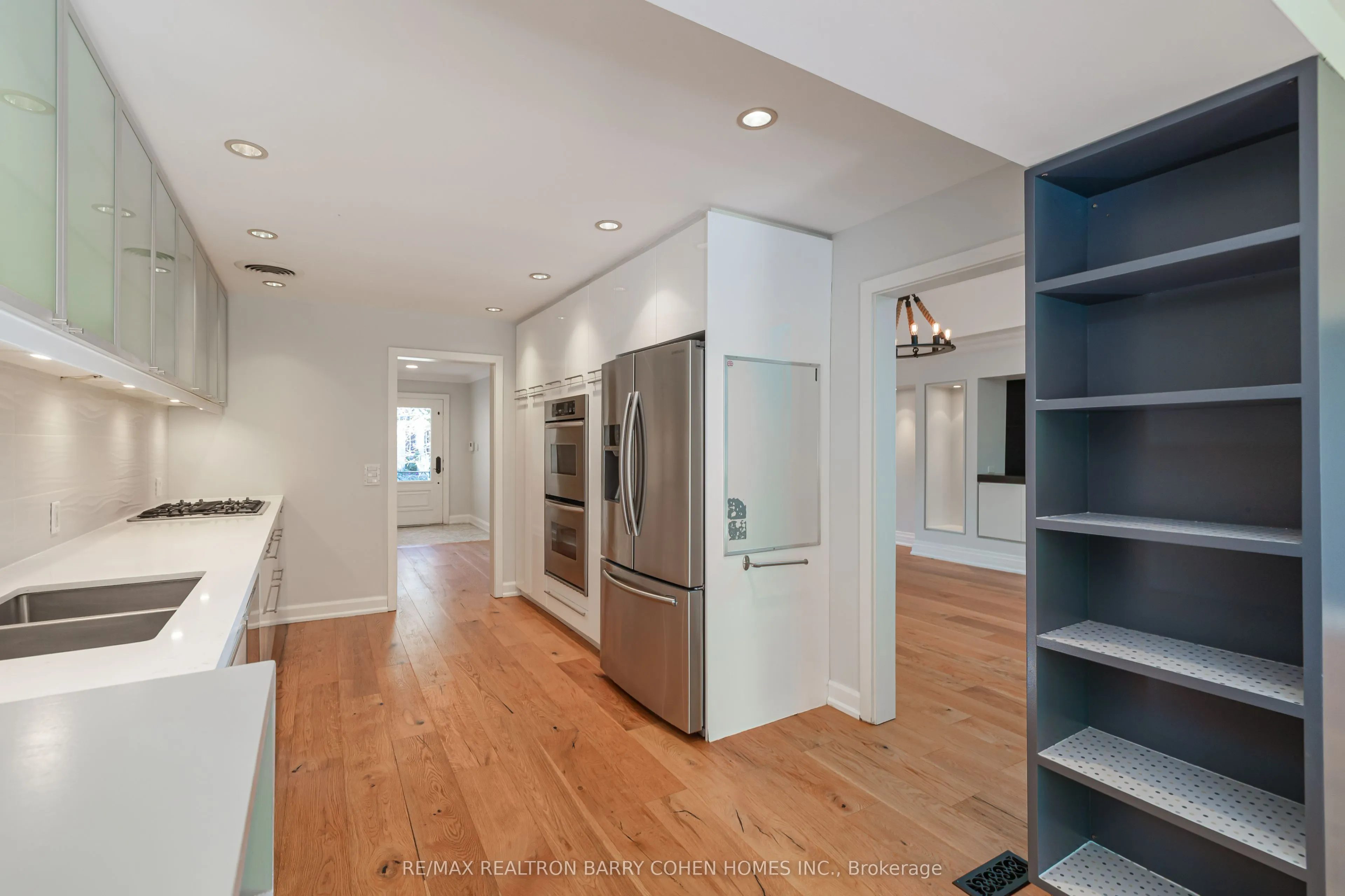 29 Glen Rush Boulevard