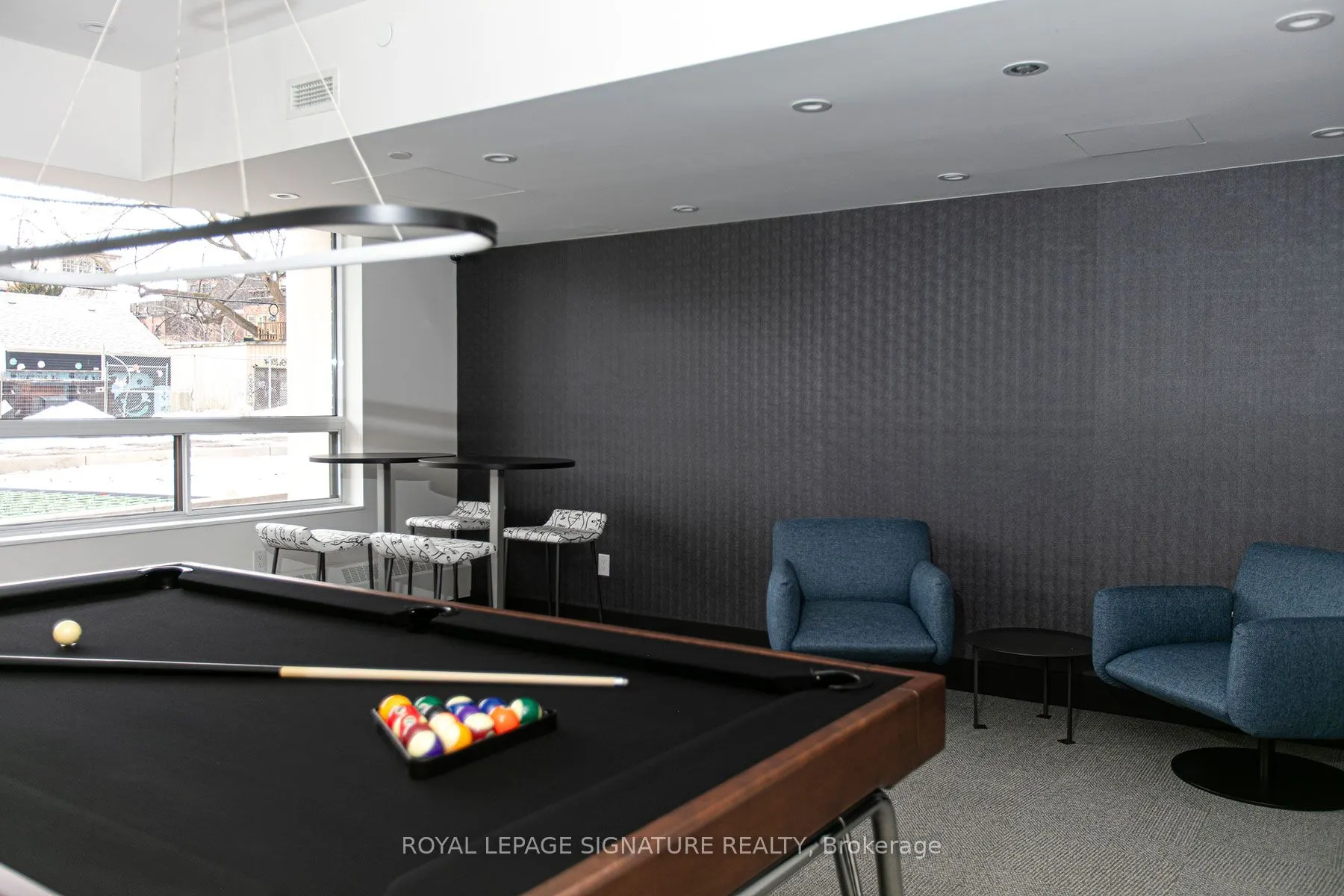 666 Spadina Avenue, #809