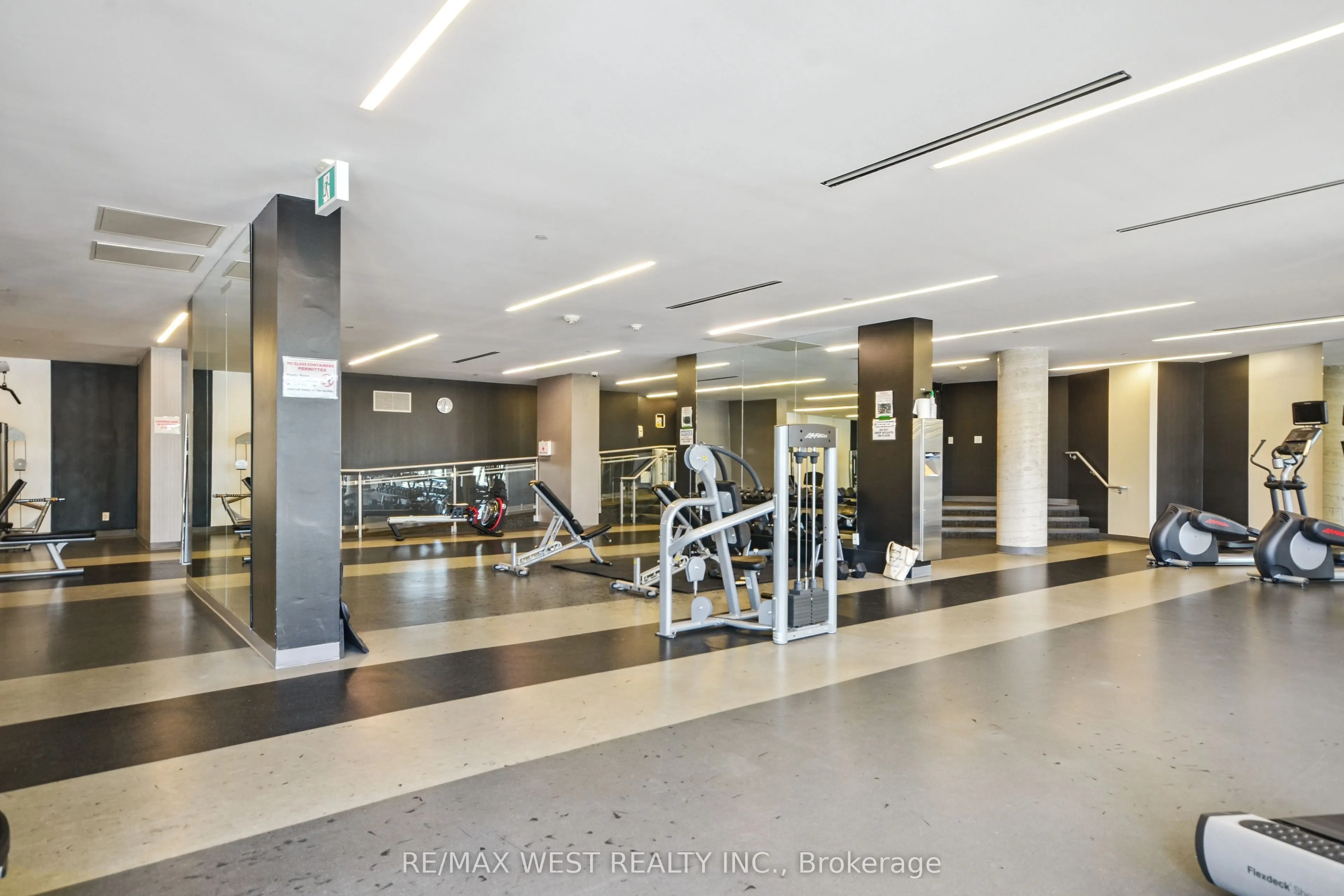 51 East Liberty Street, #607