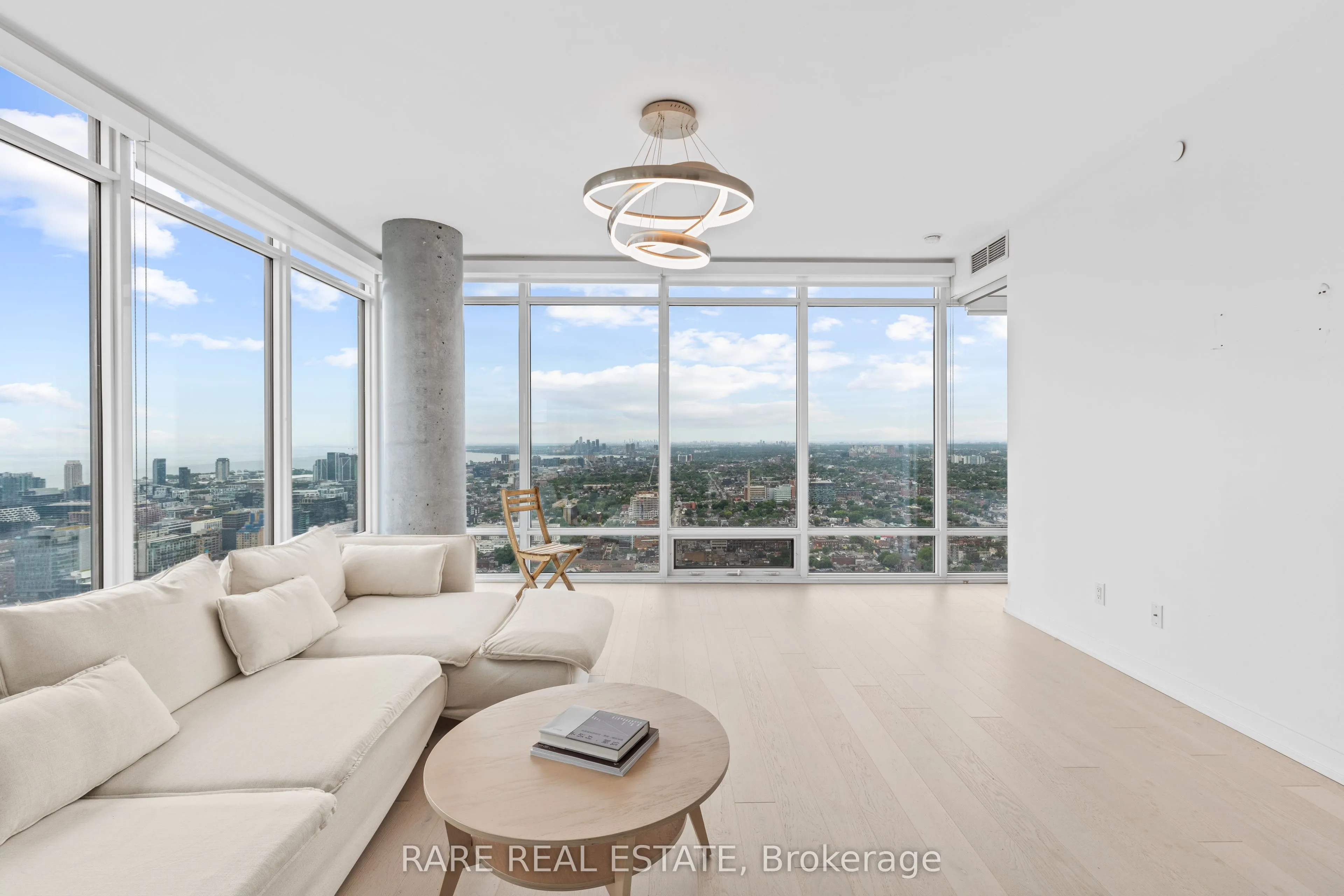 488 University Avenue, #3910