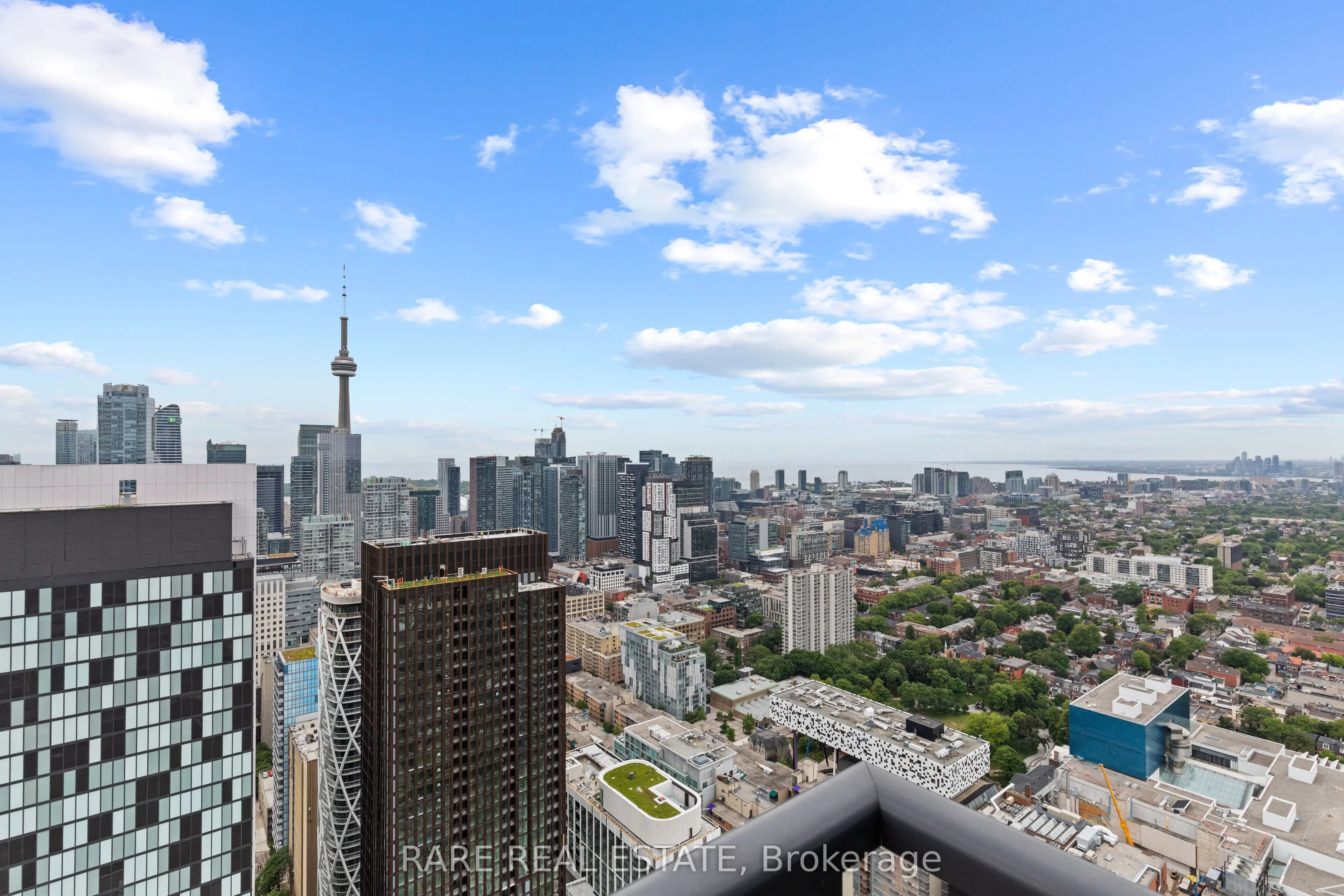 488 University Avenue, #3910