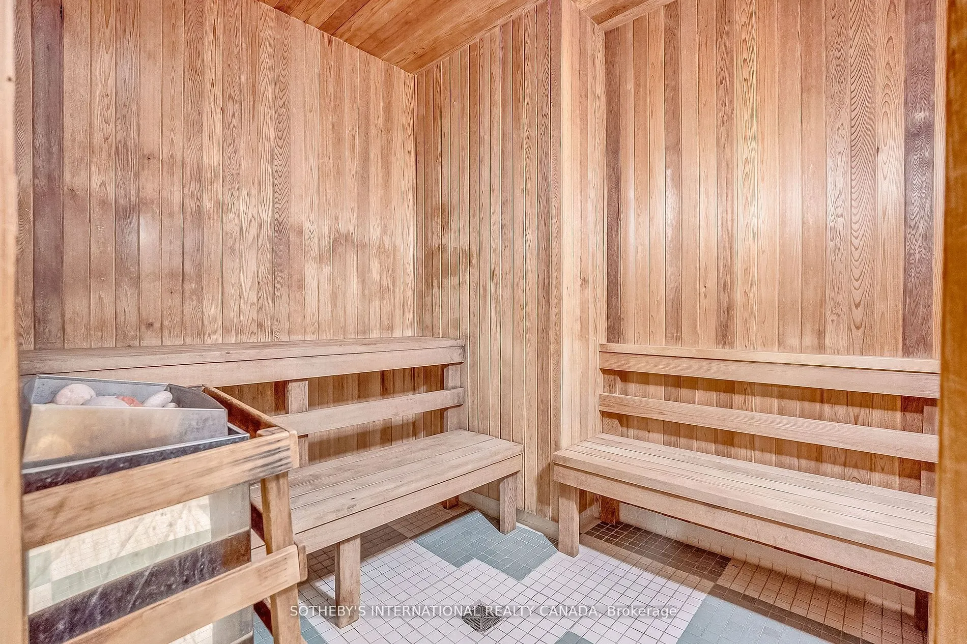 188 Doris Avenue, #1704