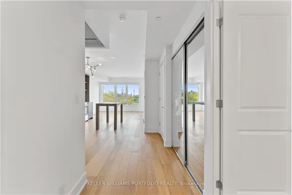 6 Parkwood Avenue, #310