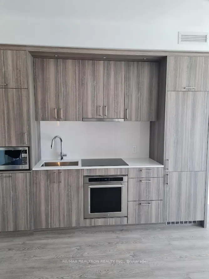 480 Front Street, #1405