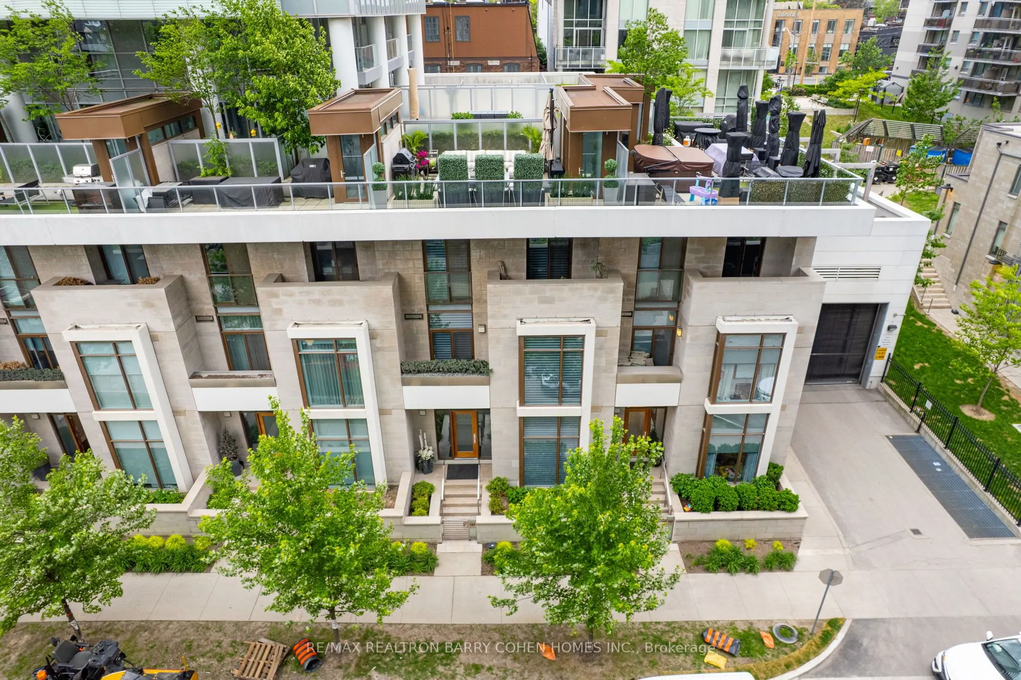 133 Pears Avenue, #2